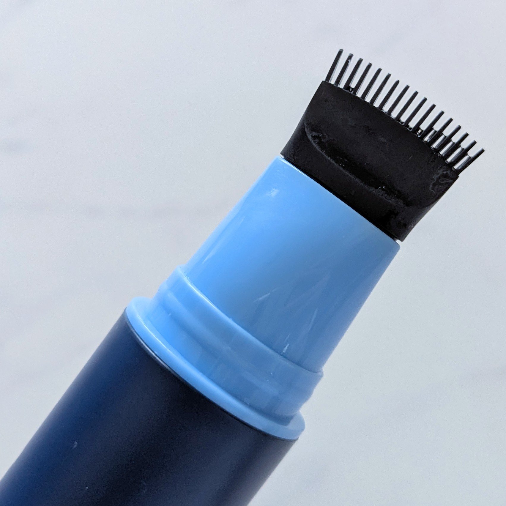 Scalp Root Calm & Barrier（コンブ一体型＋リフィル セット）/ANDKWAN/スカルプブラシを使ったクチコミ（2枚目）