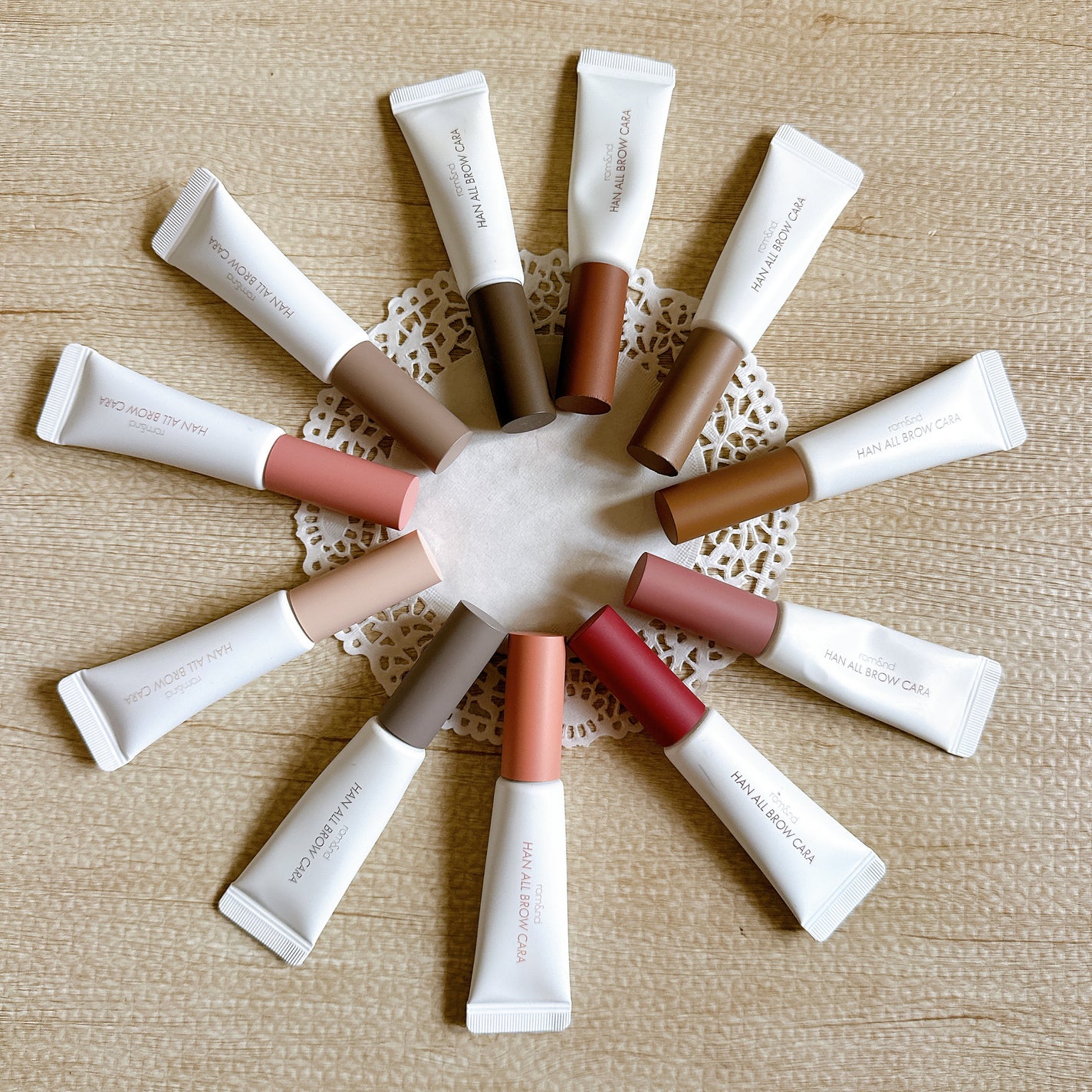 ハンオールブロウカラ/rom&nd/眉マスカラを使ったクチコミ(2枚目)