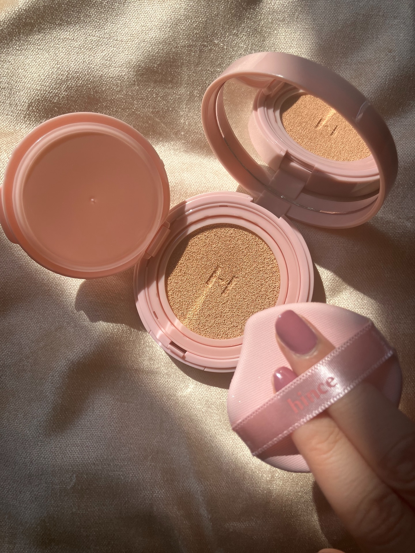 セカンドスキンメッシュマットクッション 23 サンド/hince/クッションファンデーションを使ったクチコミ（3枚目）