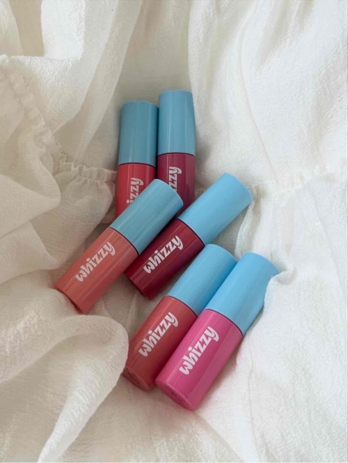 グローアップティント/WHIZZY/リップティントを使ったクチコミ（3枚目）