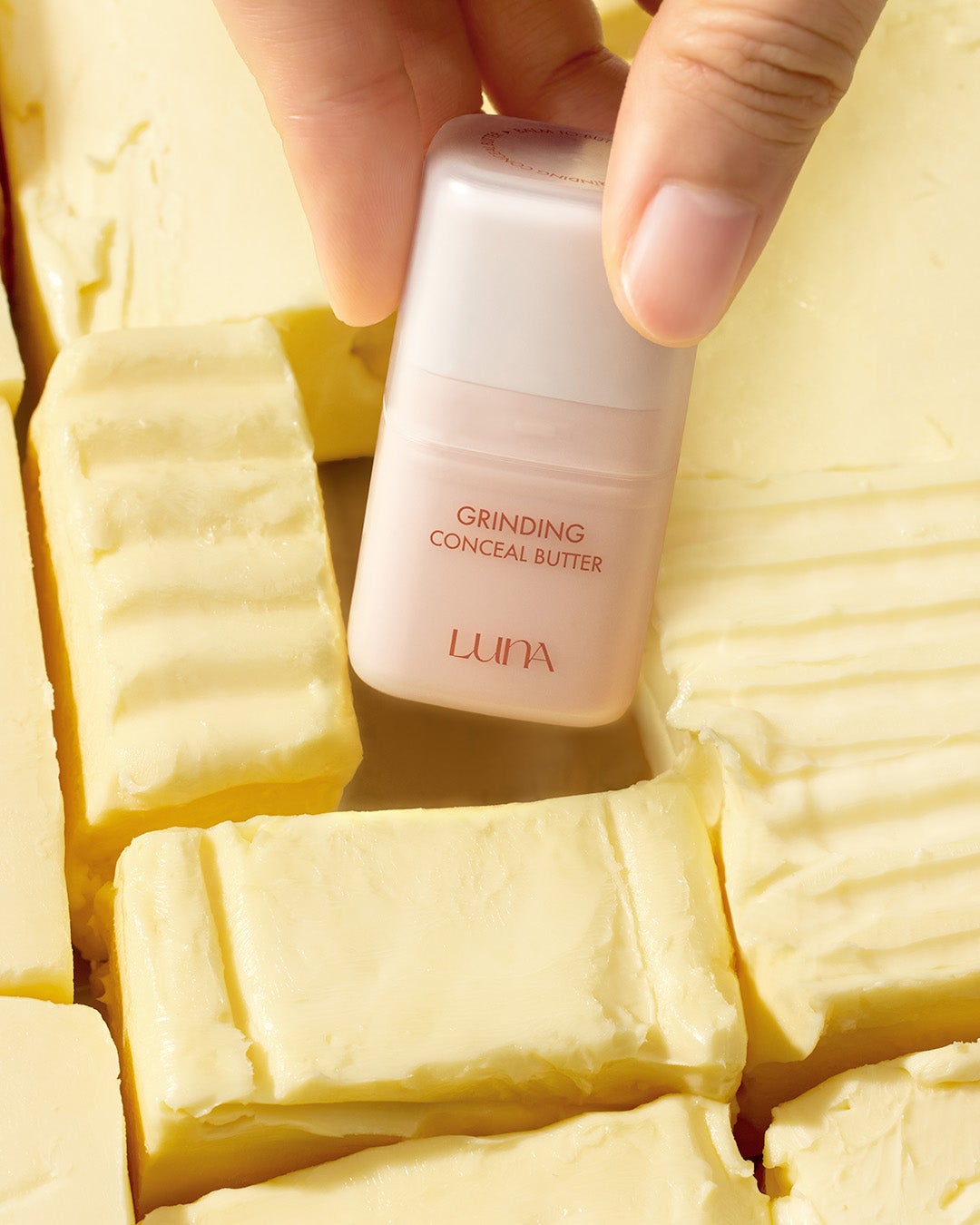 グラインディングコンシールバター/LUNA/クリームコンシーラーを使ったクチコミ(3枚目)