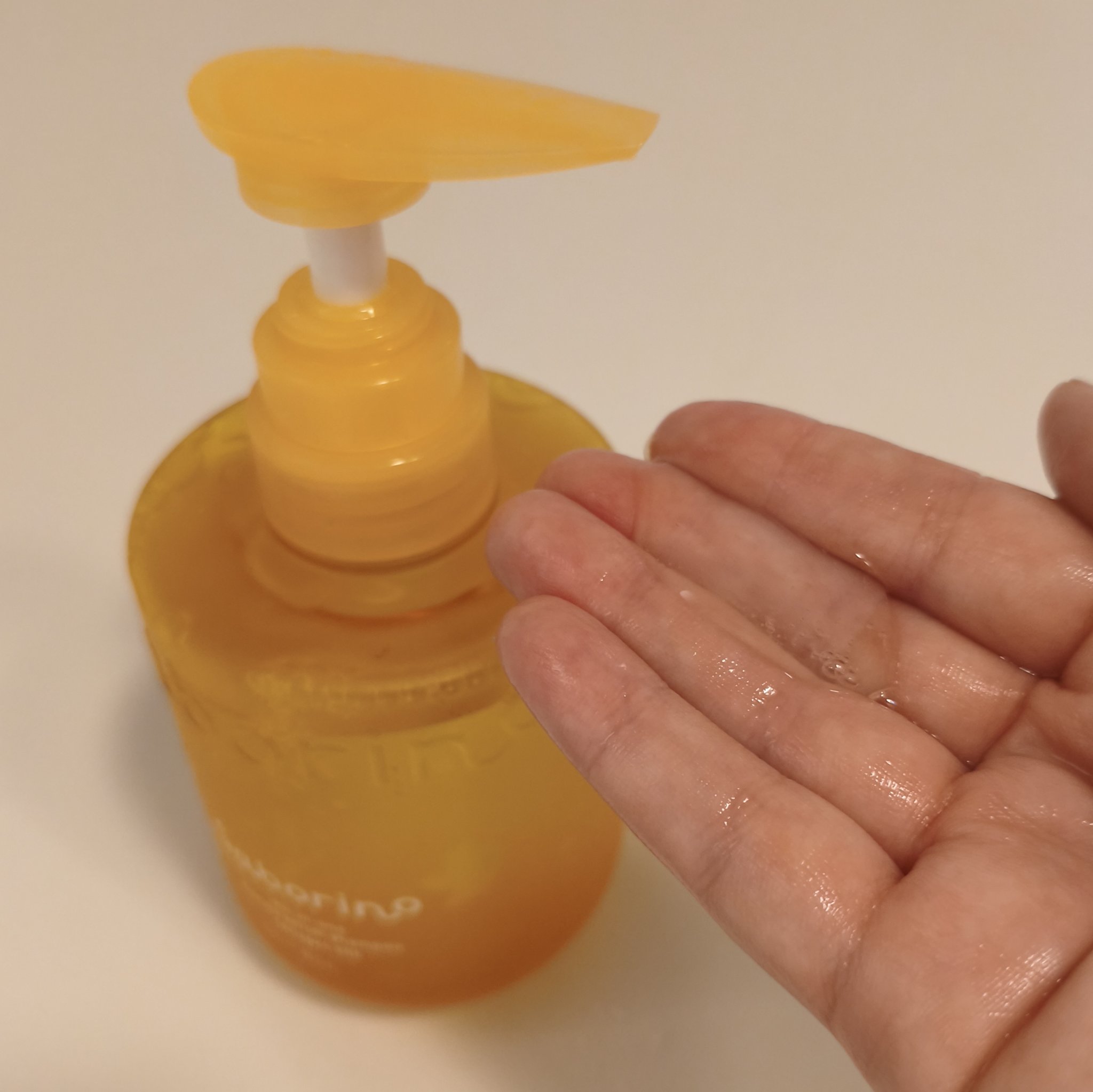 サボリーノ　オールインワン美容液シャンプー CS 390ｍL/サボリーノ/市販シャンプーを使ったクチコミ（2枚目）