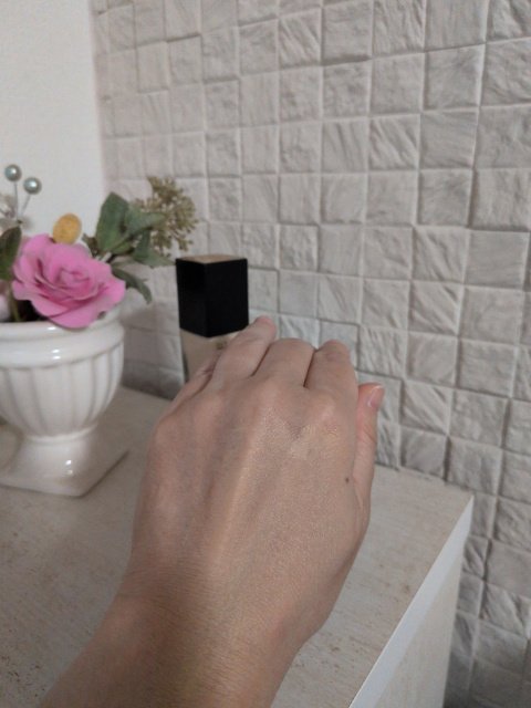 タンイドル ウルトラ ウェア リキッド N/LANCOME/リキッドファンデーションを使ったクチコミ（3枚目）