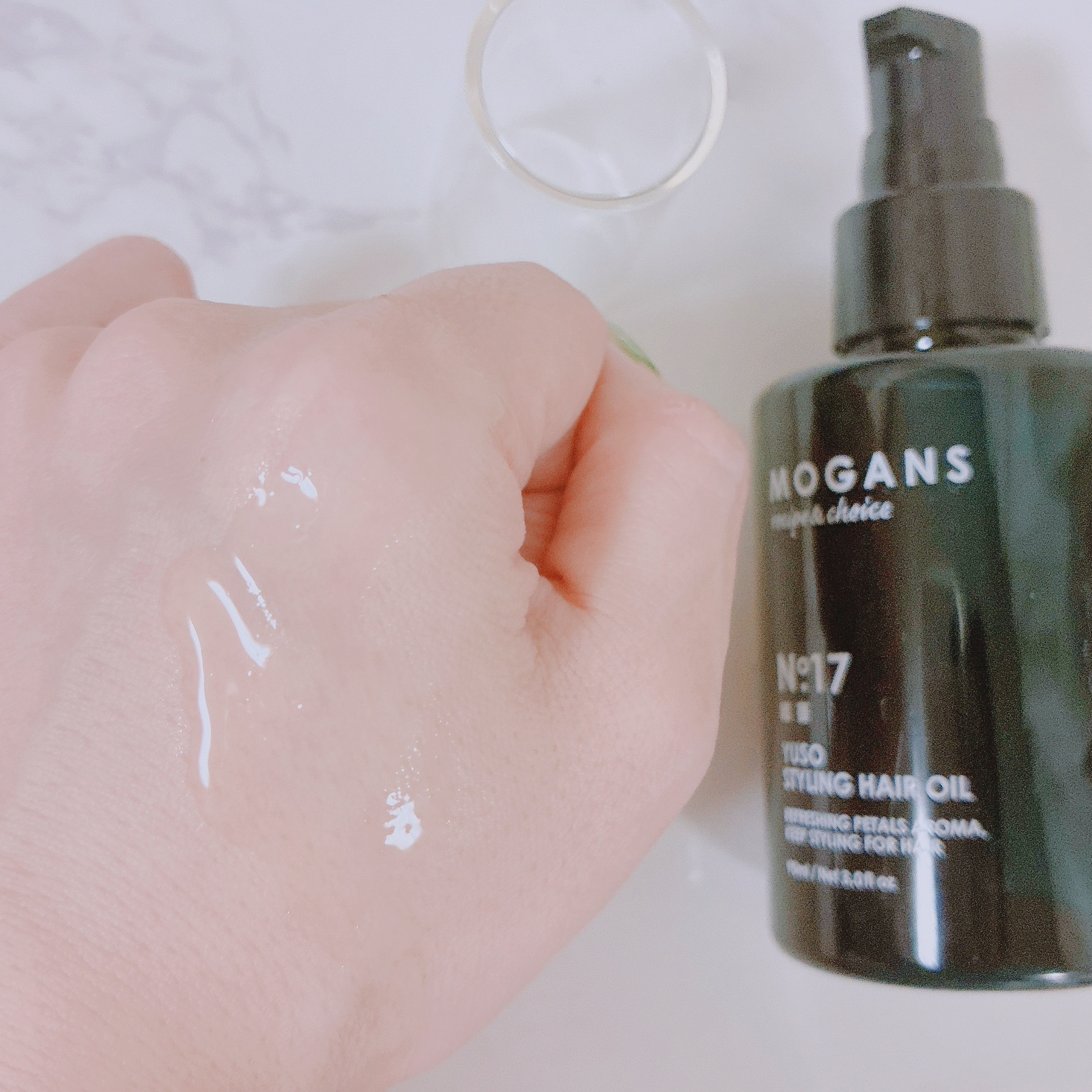 スタイリング ヘアオイル 結薔/MOGANS/ヘアオイルを使ったクチコミ（3枚目）