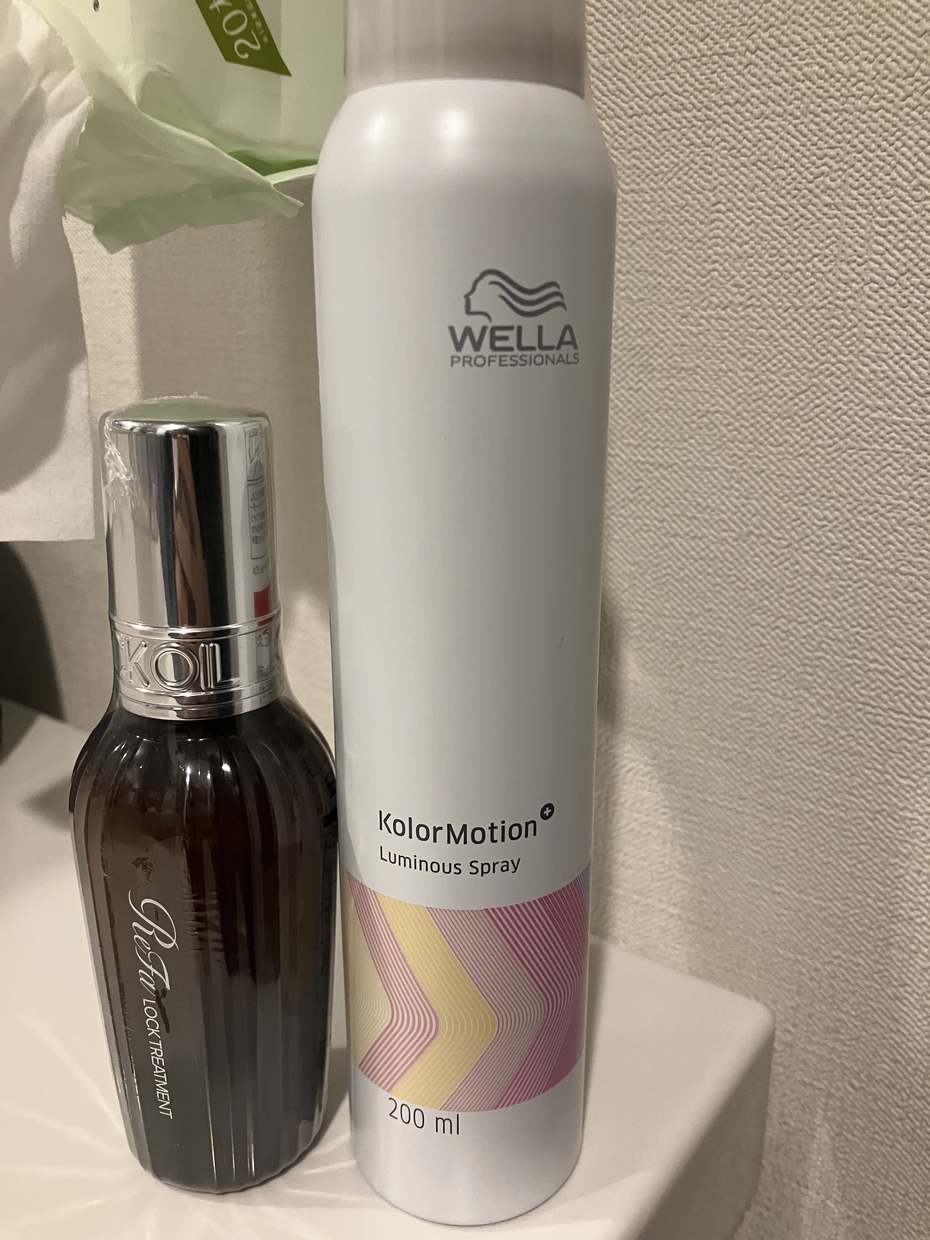 🌿ReFaロックトリートメント¥2,640
🩷ウエラカラーモーション+ ルミナススプレー

🆕ヘアケア

リファは前から気になってた！
やっと買えた匂いが良い😚
2-3プッシュだと少し少なめだけどサラサラ

ルミナススプレーはリピー