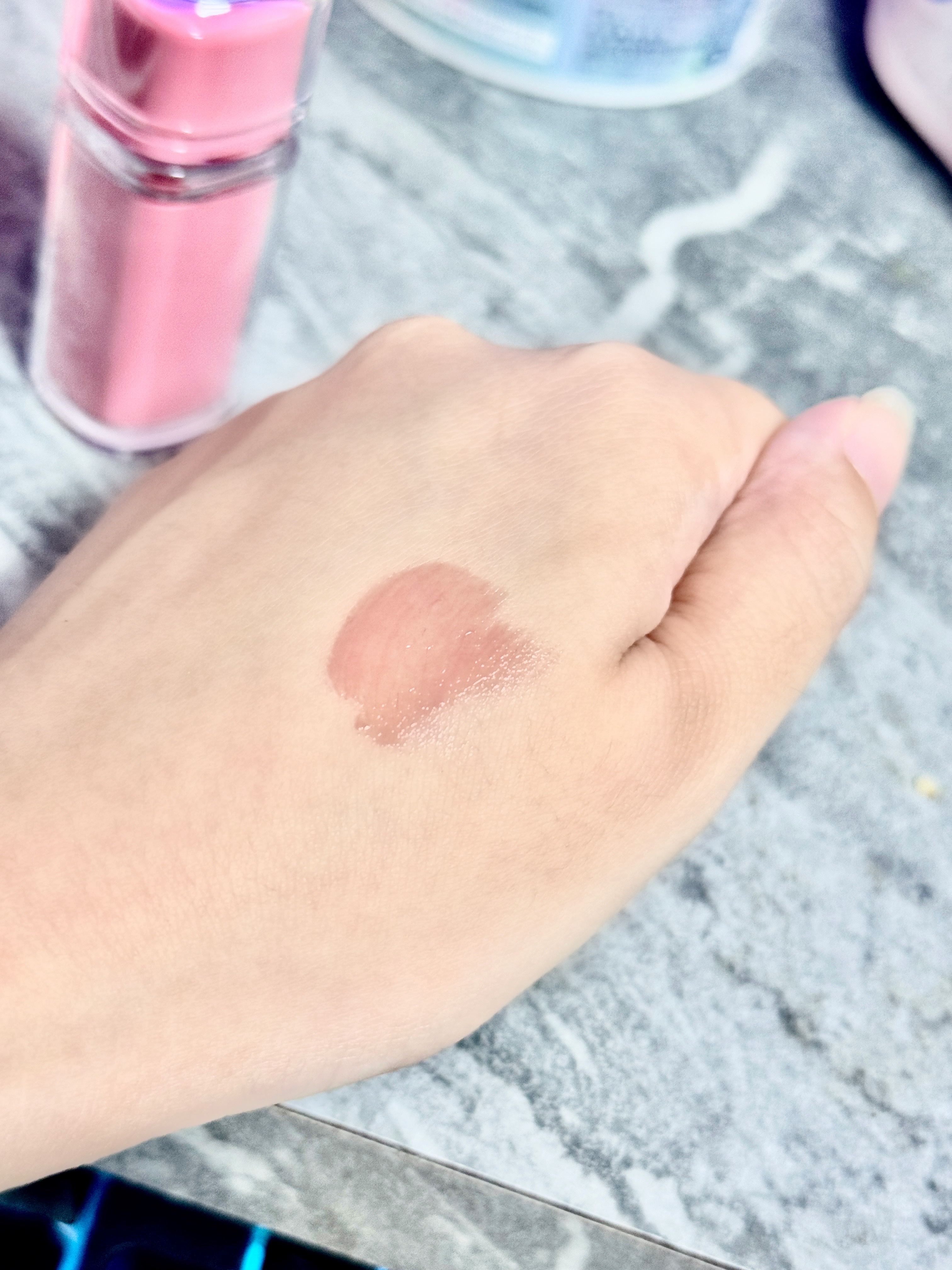 Dewy Syrup Tint 02 TOKYO BLOSSOM/EITHER＆/口紅を使ったクチコミ（2枚目）