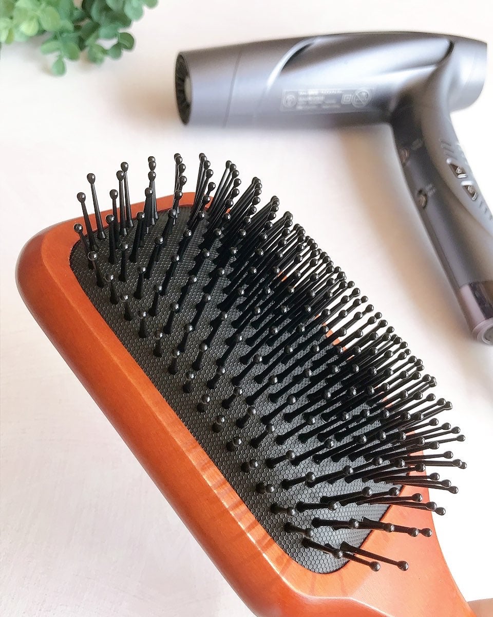 ちゃんみの。 on LIPS 「こちらのアイテムはクッション性に優れたベース部分と頭皮にほどよ..」(3枚目)