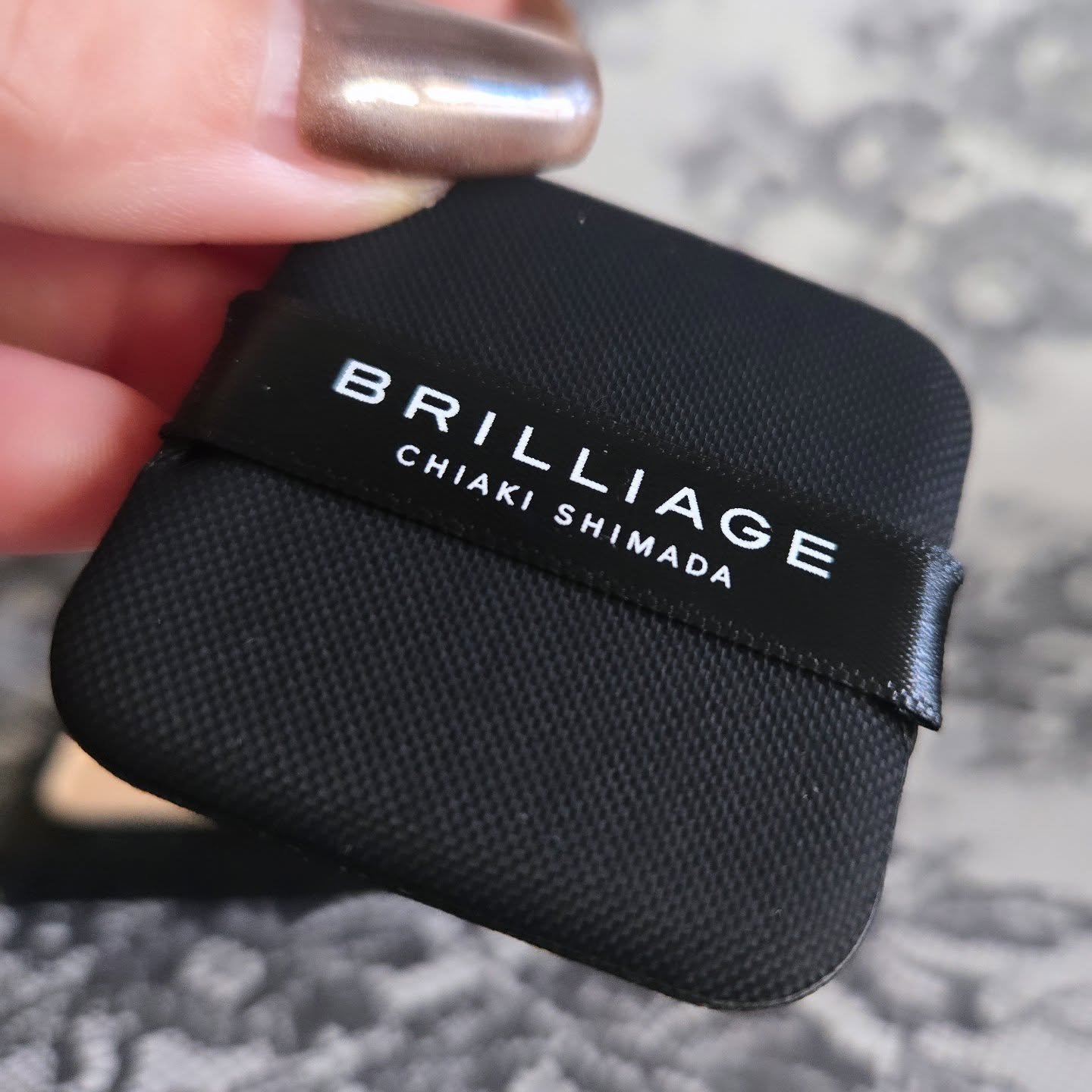 パウダリーファンデーション レジェンダリー グロウ/ブリリアージュ/パウダーファンデーションを使ったクチコミ（3枚目）