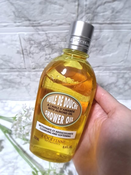 アーモンド モイスチャライジングシャワーオイル/L'OCCITANE/ボディソープを使ったクチコミ(2枚目)
