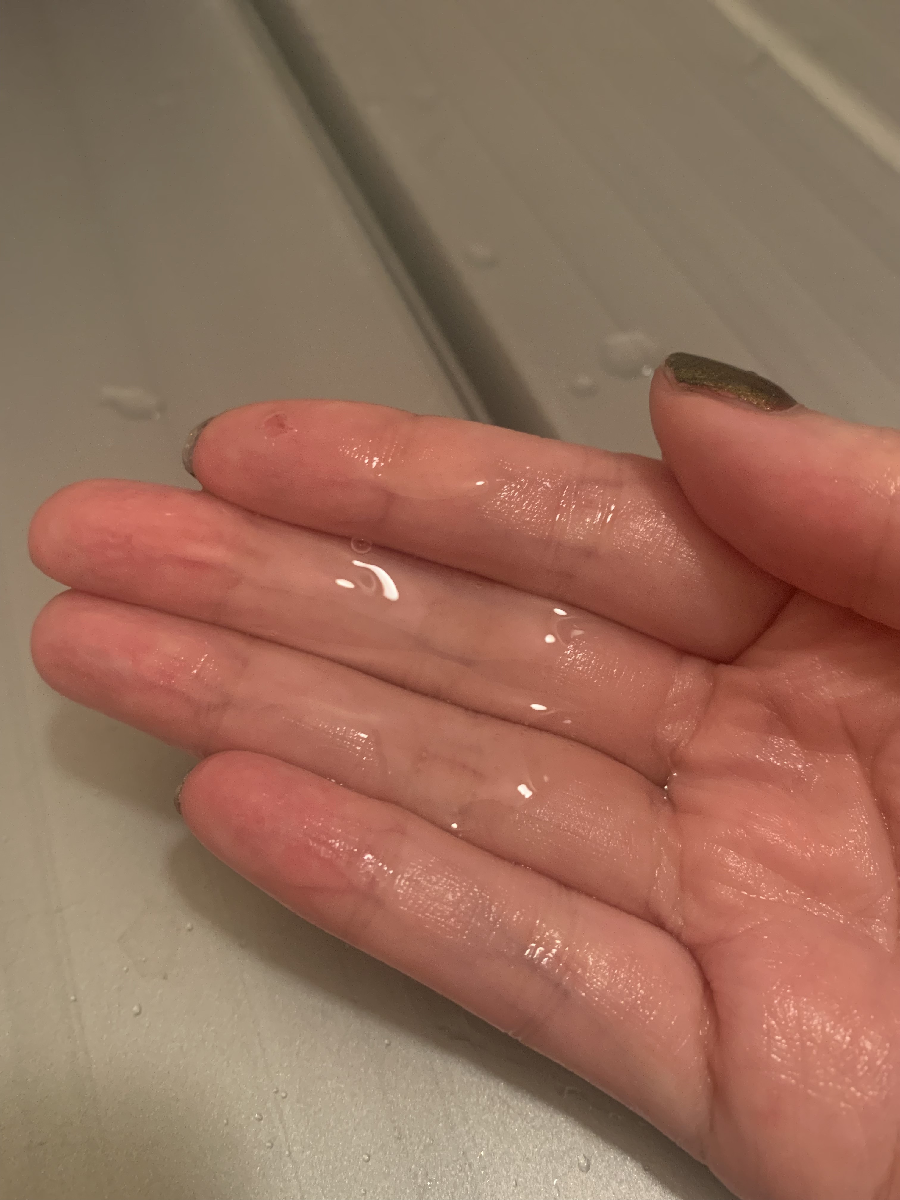 ディープナイトリペアシャンプー／トリートメント/YOLU/シャンプー・コンディショナーを使ったクチコミ（2枚目）