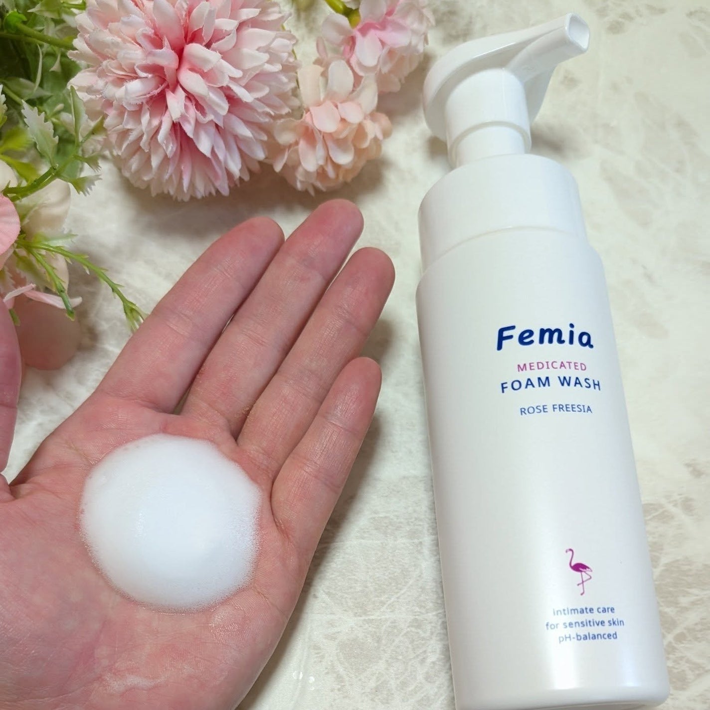 薬用泡ウォッシュ ローズとフリージアの香り /Femia/デリケートゾーンケアを使ったクチコミ(4枚目)