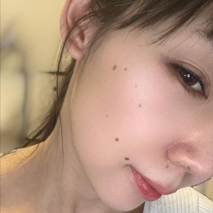 Starlit Beam Lighter/TAG/パウダーハイライトを使ったクチコミ(4枚目)