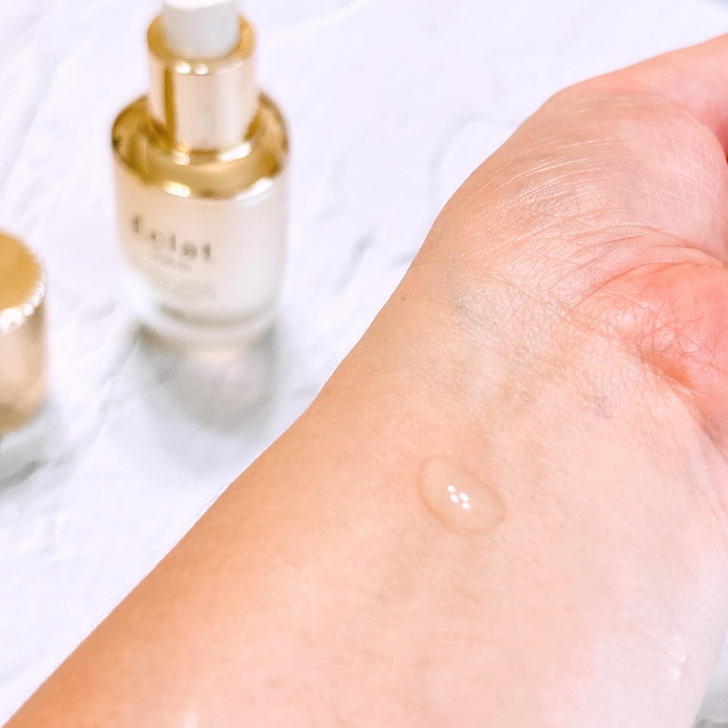 Tight Effect Serum/Éclat/美容液を使ったクチコミ(3枚目)