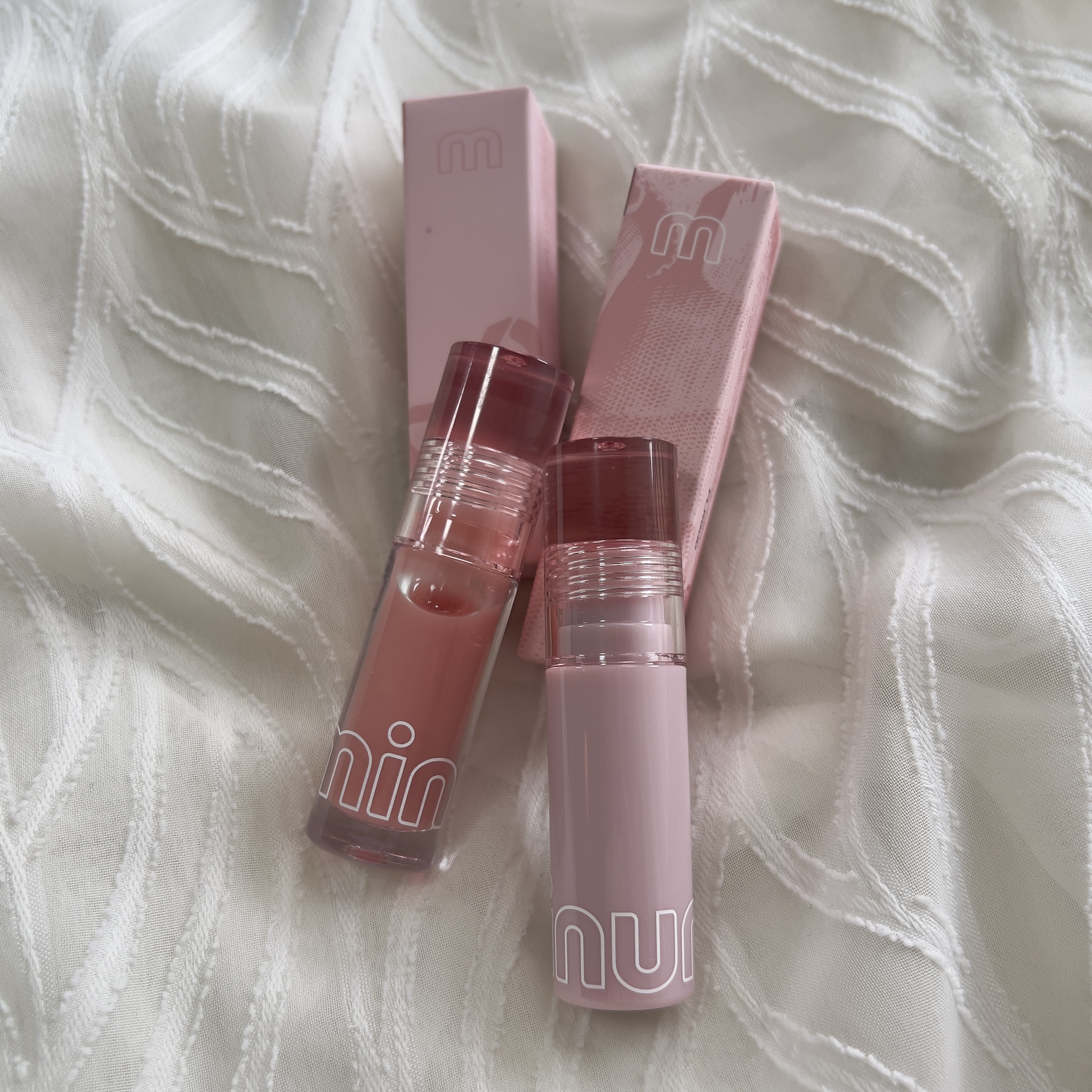 ミニュム バブリップ ジューシーティント 01 生まれたて うぶピーチ/minum/リップティントを使ったクチコミ（1枚目）