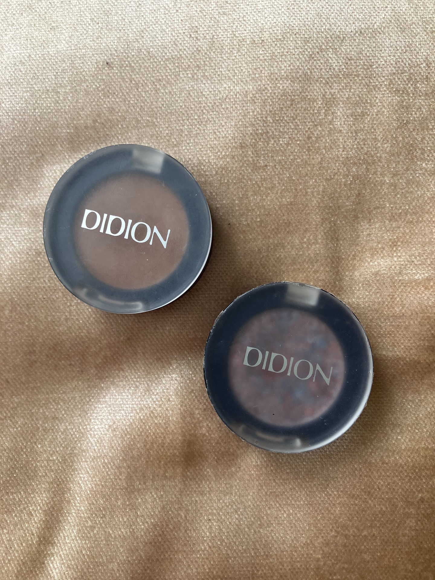 シングルアイカラー/DIDION/単色アイシャドウを使ったクチコミ（2枚目）