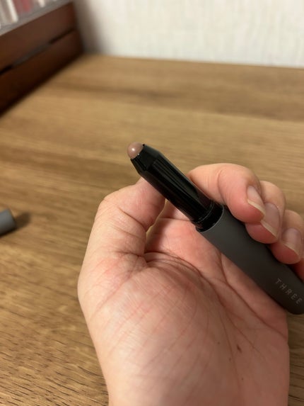 THREE シマリング グロー デュオ R/THREE/クリームハイライトを使ったクチコミ(2枚目)