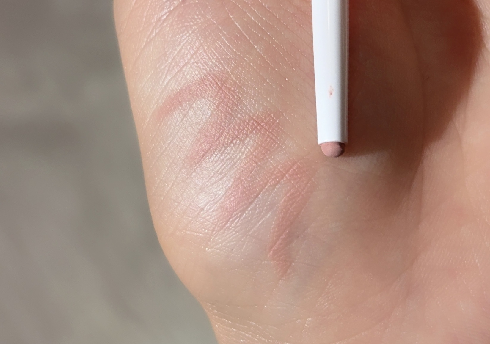 アイバッグコンシーラー/キャンメイク/ペンシルコンシーラーを使ったクチコミ（2枚目）