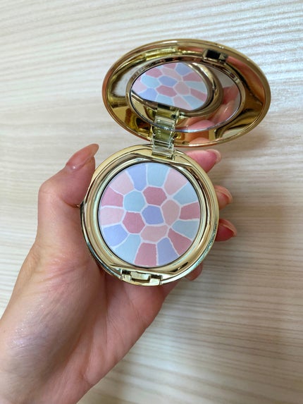 ラ プードル オートニュアンス/Elégance/プレストパウダーを使ったクチコミ(1枚目)