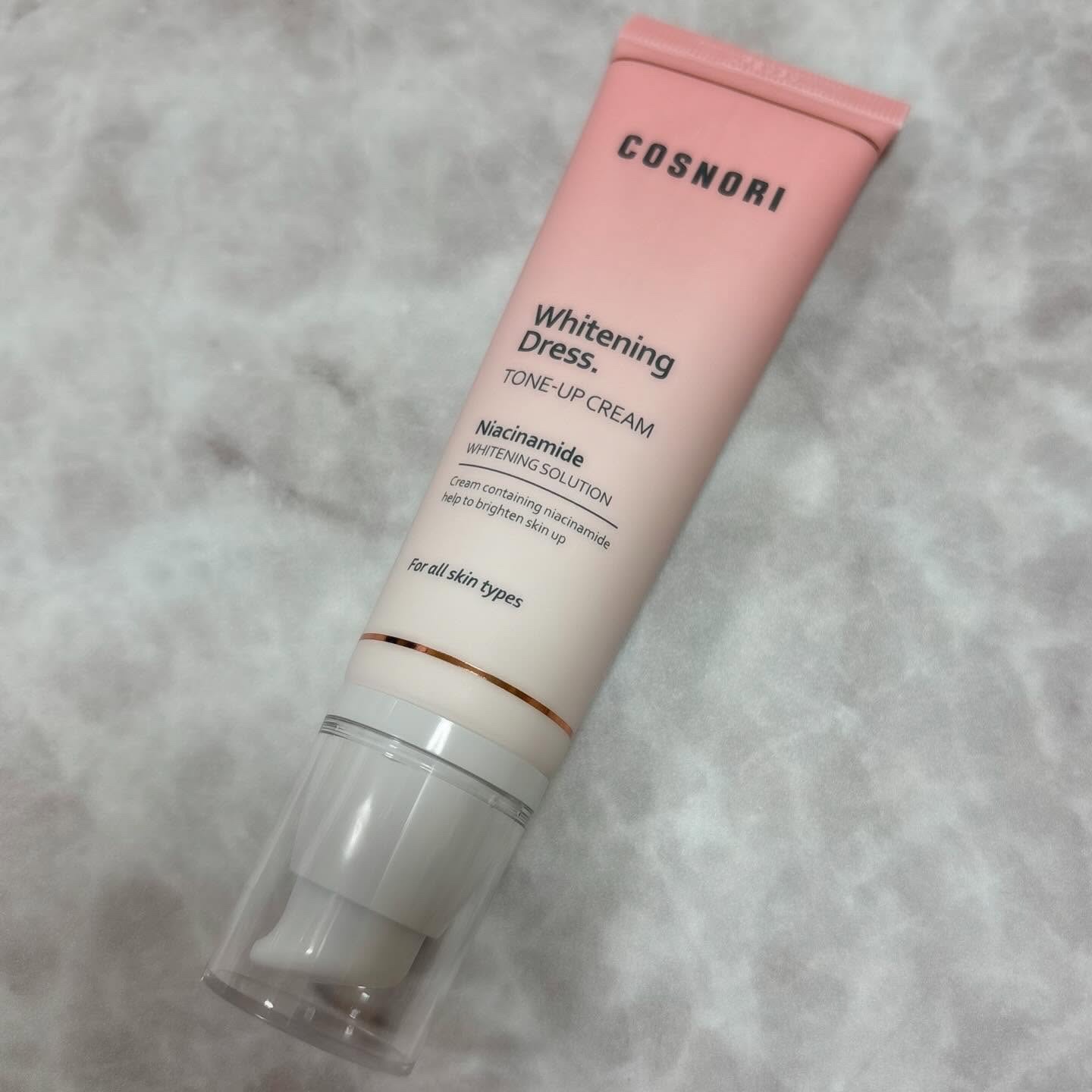 ホワイトニングドレストーンアップクリーム/COSNORI/化粧下地を使ったクチコミ（2枚目）