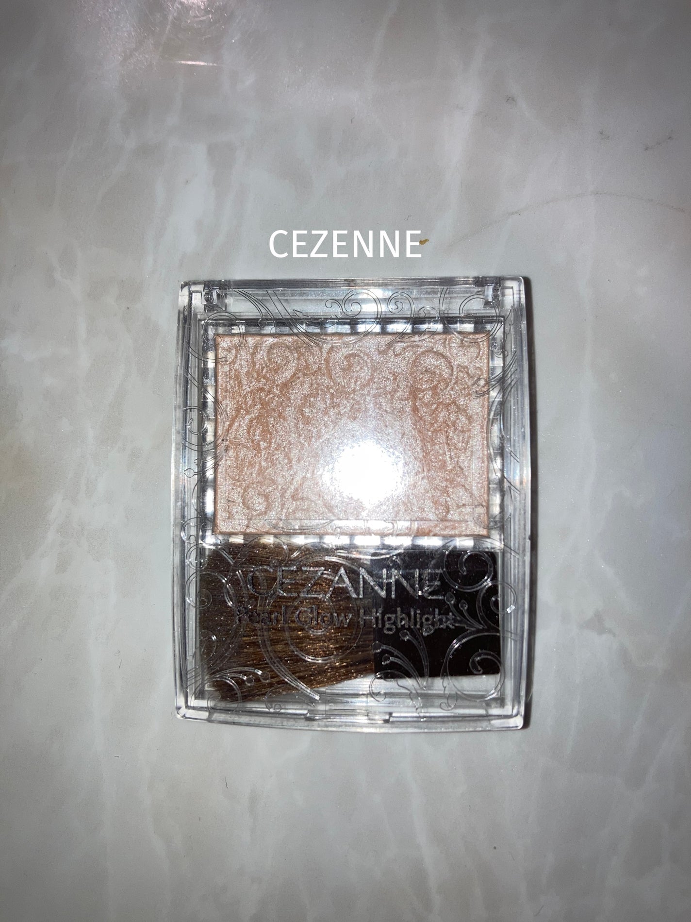パールグロウハイライト/CEZANNE/パウダーハイライトを使ったクチコミ(1枚目)
