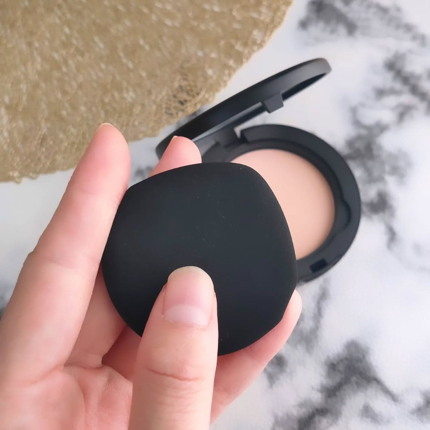 レブロン カラーステイ ロングウェア UV プレスト パウダー/REVLON/プレストパウダーを使ったクチコミ(5枚目)