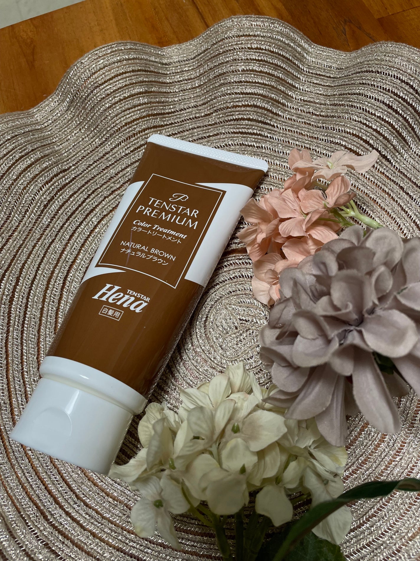 もふ on LIPS 「#PR#テンスターHenaテンスターHenaプレミアムカラート..」(1枚目)