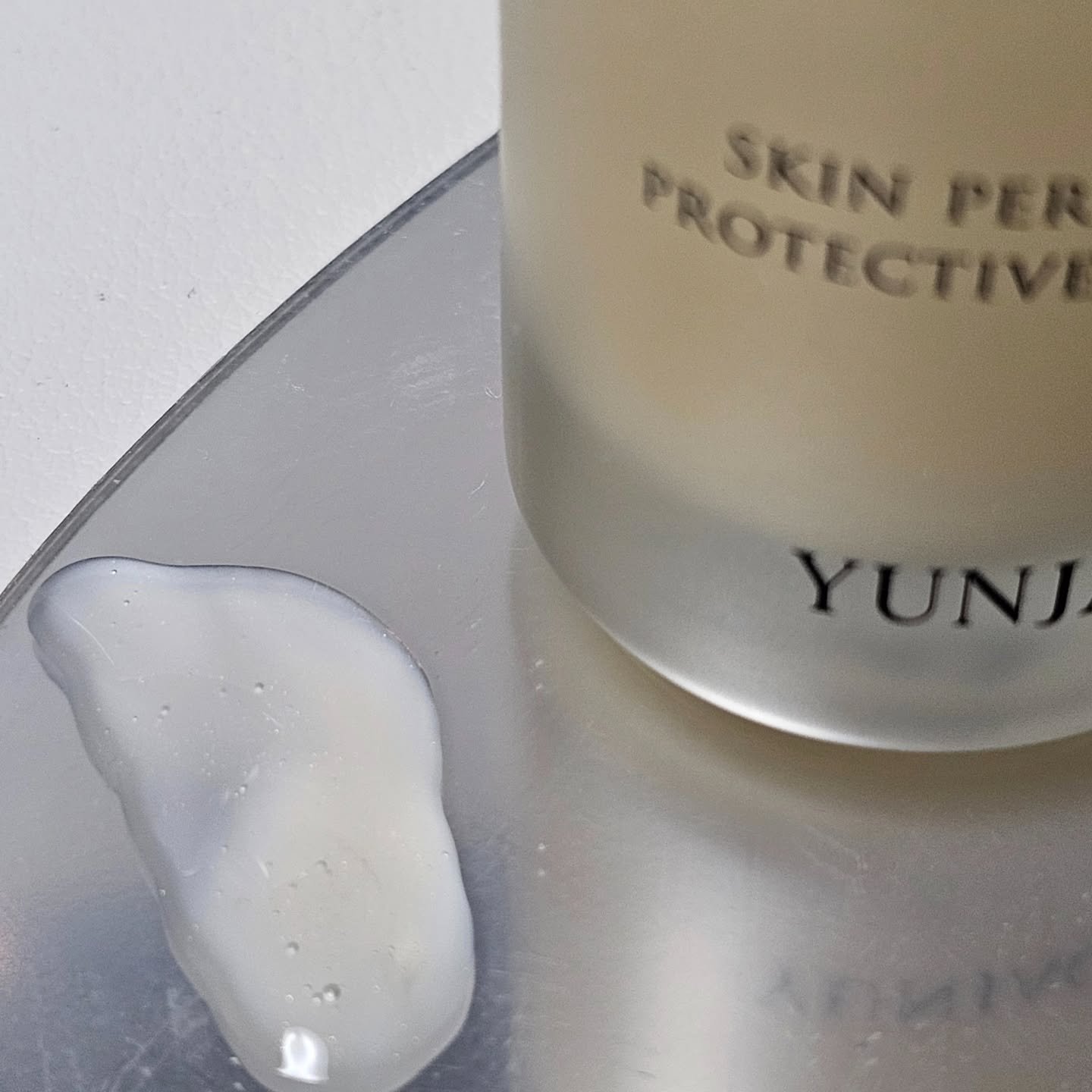 スキン パーフェクティング プロテクティブ ベース プレップ/YUNJAC/化粧下地を使ったクチコミ（3枚目）