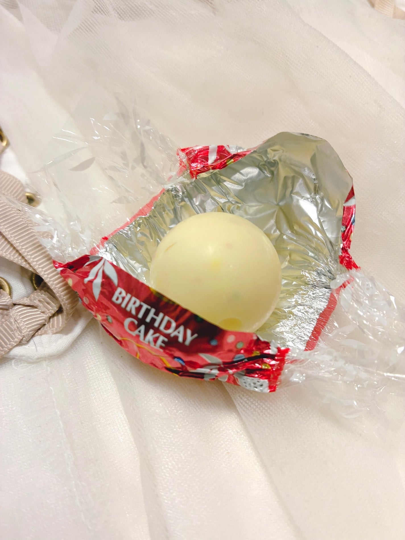 ð¥ð¢ð¬ð.ðððð çŸå®¹ã©ã€ã¿ãŒ on LIPS ãLindtLINDOR@lindt_chocolate_jap..ãïŒ2æç®ïŒ