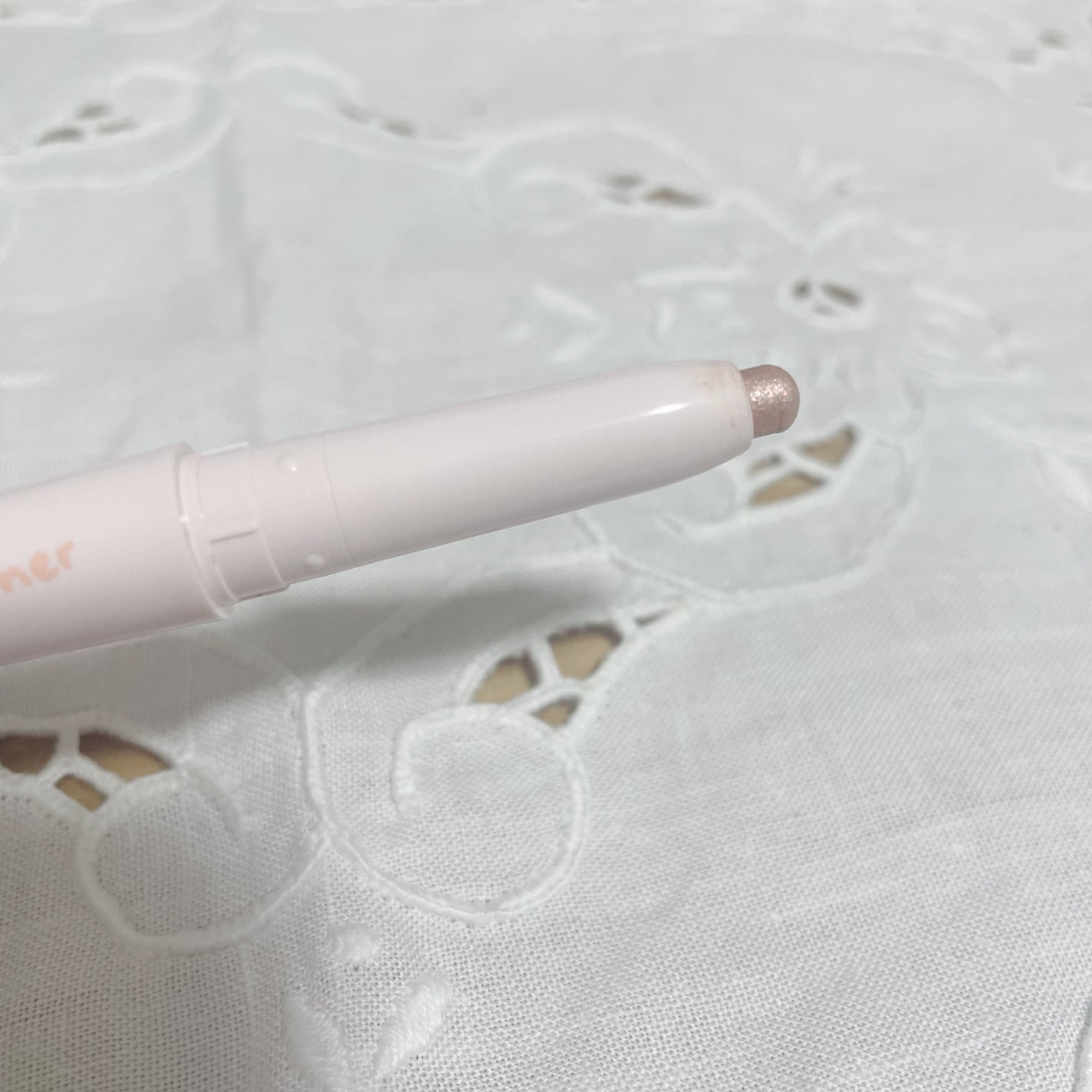 カラープレイデュアルライナー/2aN/スティックアイシャドウを使ったクチコミ(2枚目)