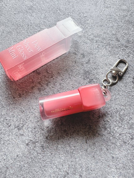 デューステインシアーリップグロス 03 ピオニーレイン/Milk Touch/リップグロスの画像