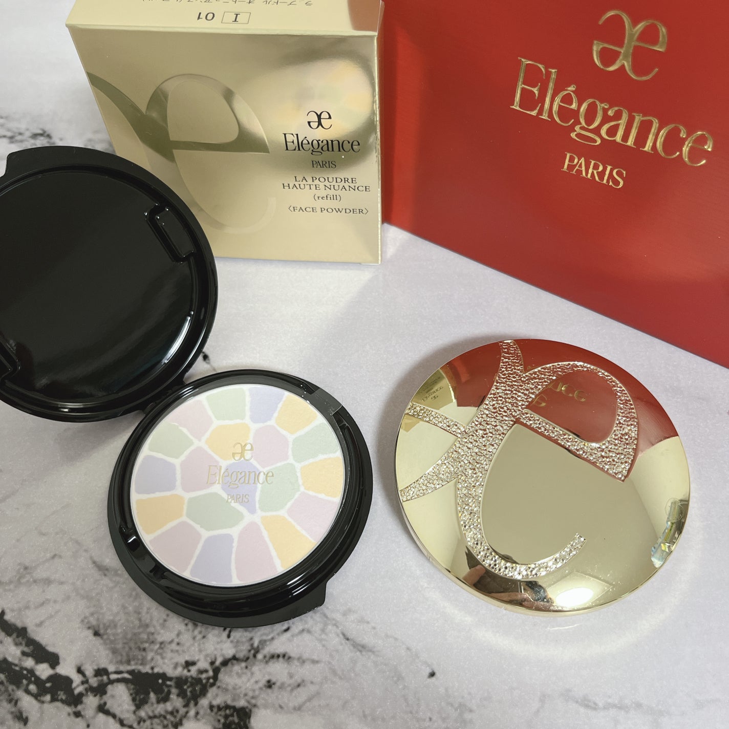 ラ プードル オートニュアンス/Elégance/プレストパウダーを使ったクチコミ(1枚目)