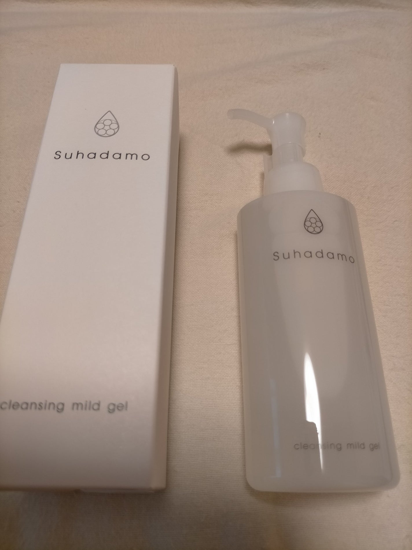 たま on LIPS 「スハダモメイク落としマイルドジェルをいただきました☺️キャンペ..」(1枚目)