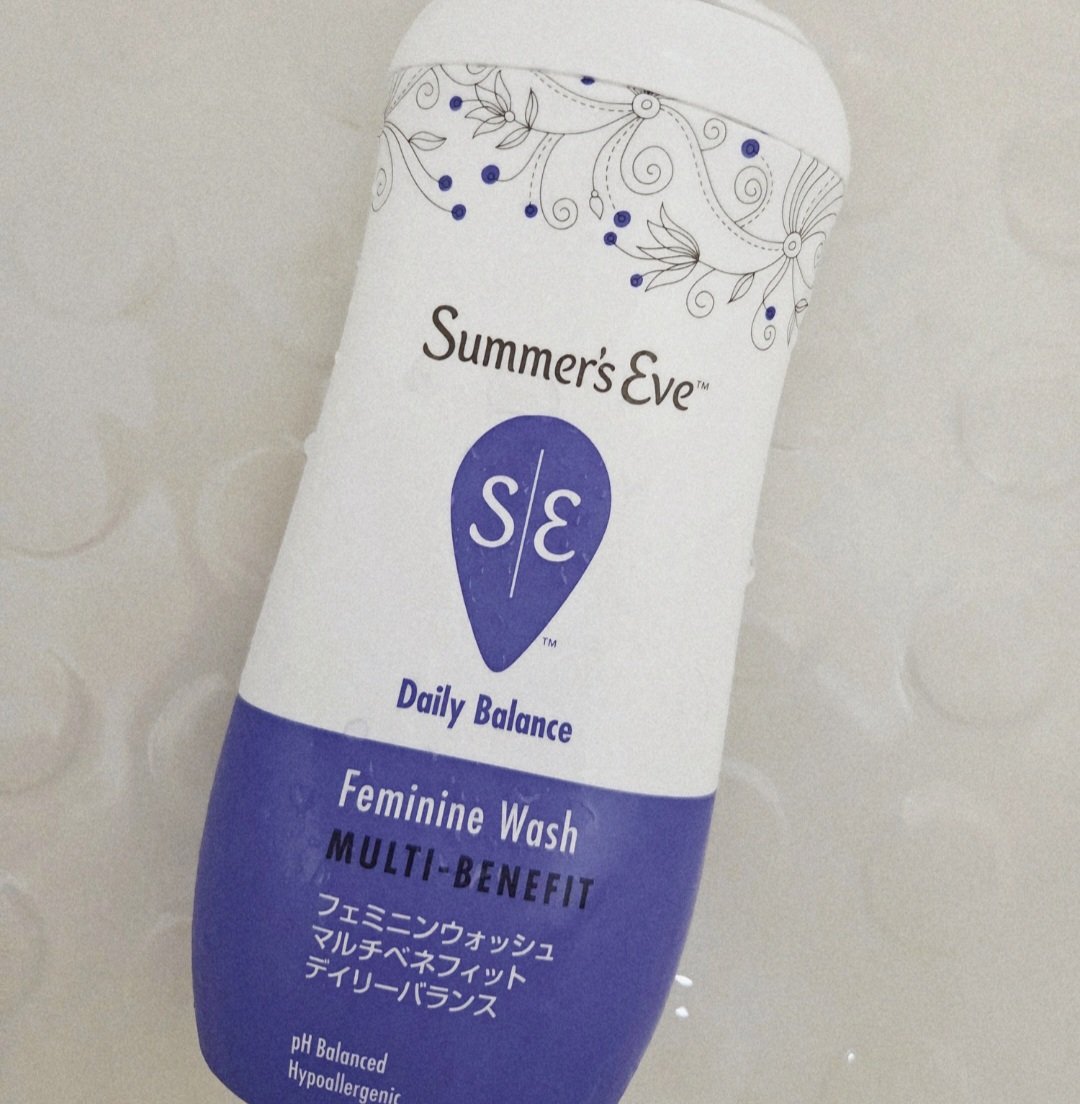 フェミニンウォッシュ マルチベネフィット デイリーバランス 237ml/Summer's Eve(サマーズイブ)/デリケートゾーンケアを使ったクチコミ（1枚目）
