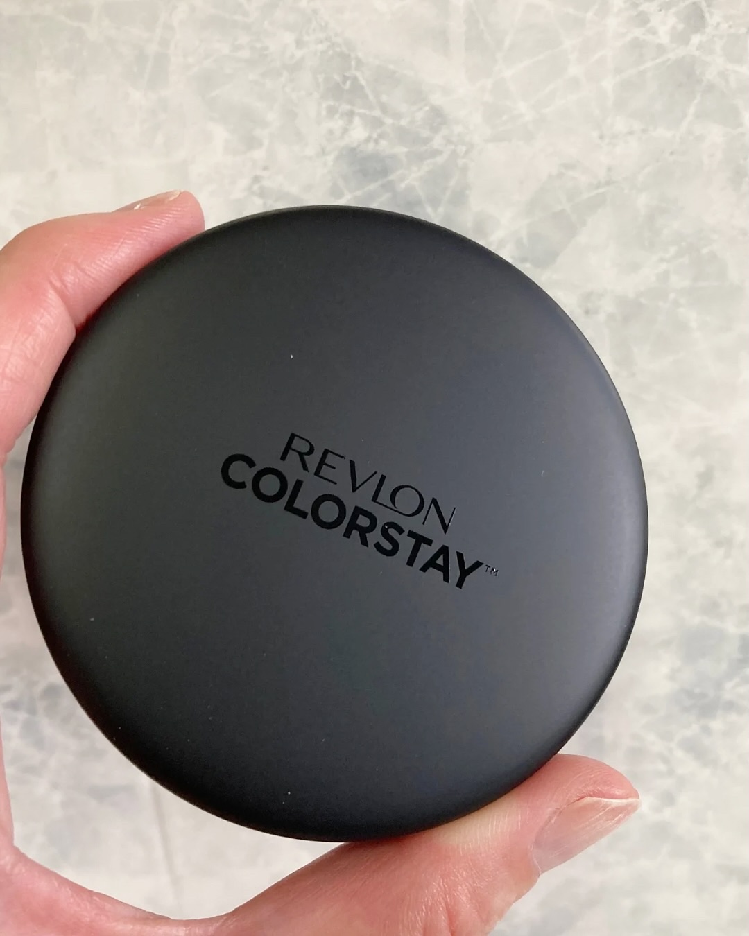 レブロン カラーステイ ロングウェア UV クッション ファンデーション/REVLON/クッションファンデーションを使ったクチコミ（2枚目）