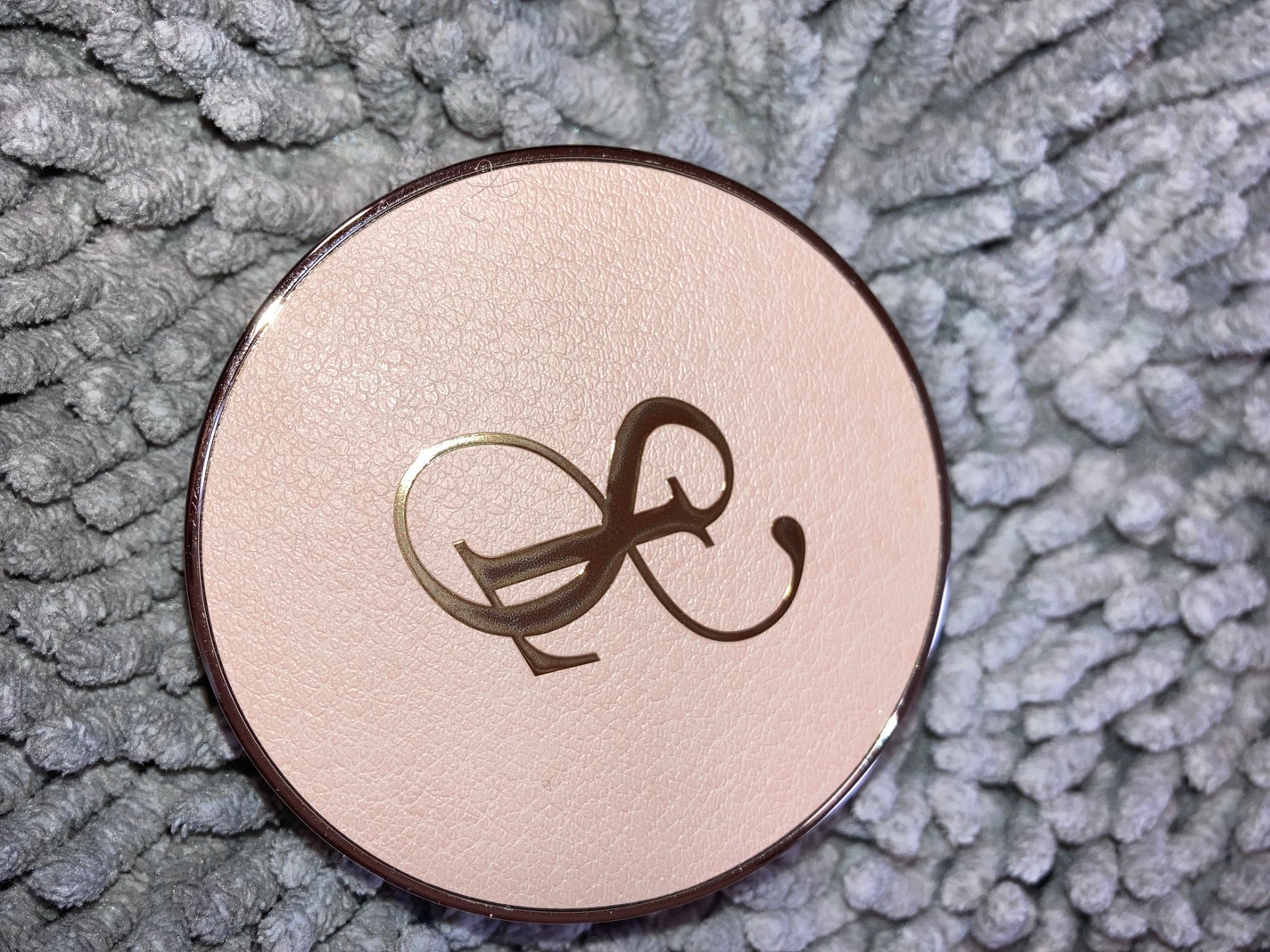 ピュアポリッシュクッションファンデーション/SELVE/クッションファンデーションを使ったクチコミ(2枚目)