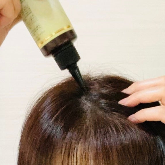 イクモアナノグロウリッチプレミアム/iqumore/頭皮ローションを使ったクチコミ(3枚目)