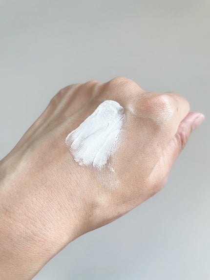 ホワイトニングドレストーンアップクリーム/COSNORI/化粧下地を使ったクチコミ(5枚目)