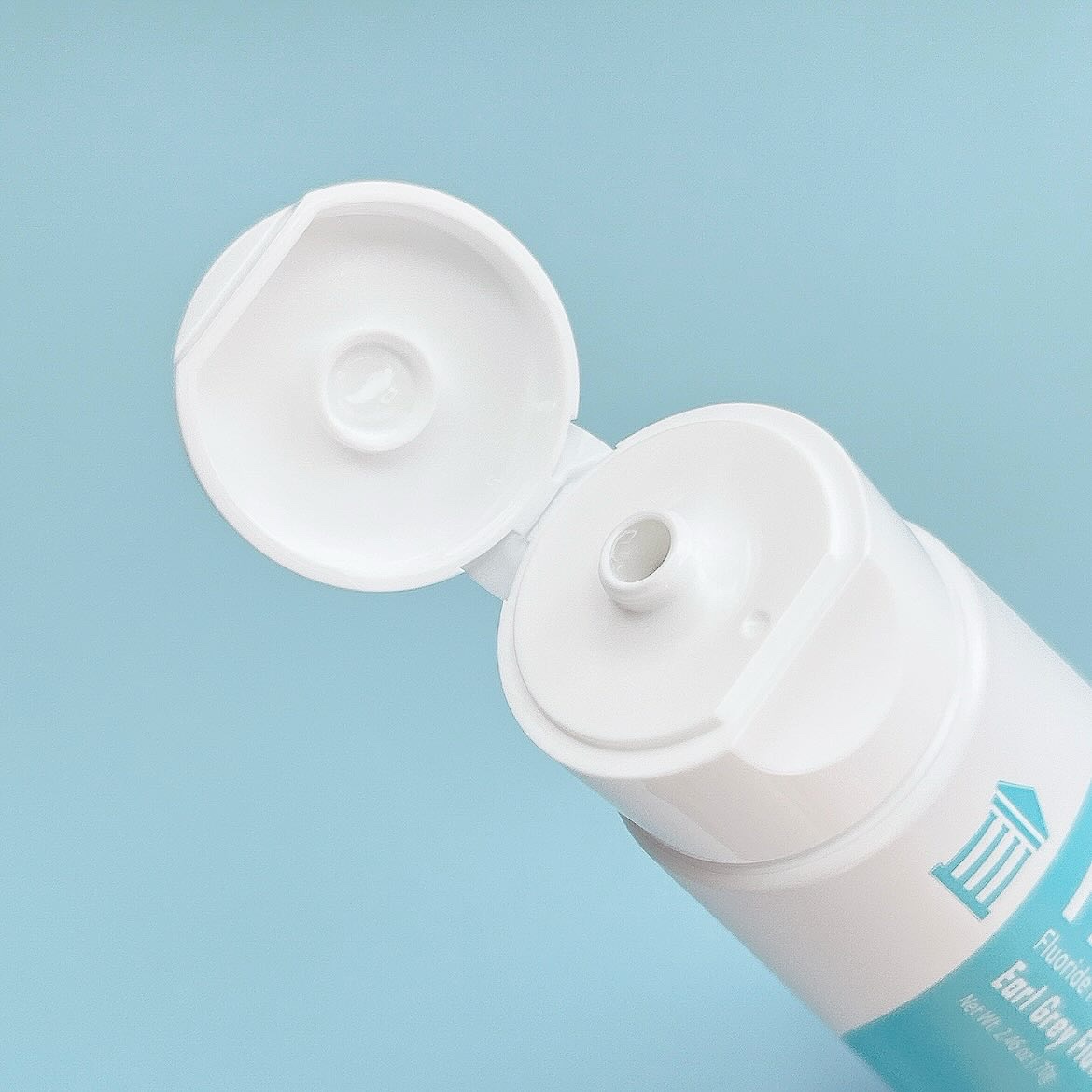 DKSHジャパン パルテノンジェルのクチコミ「インプラントと歯茎の健康を守る歯磨きジェル 🦷🫧
⁡
◾️パルテノン
インプラント歯磨きジェル.....」（3枚目）