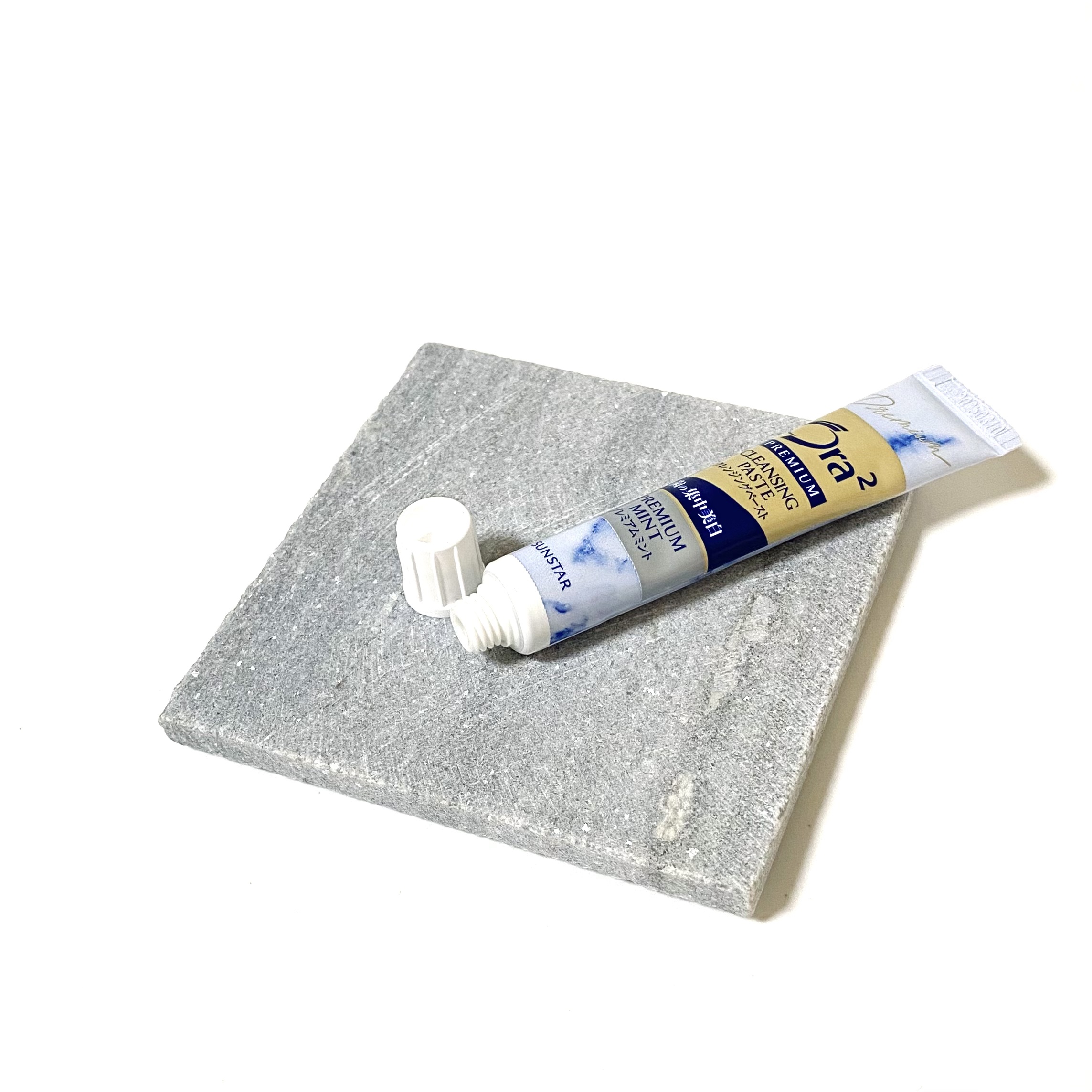 オーラツー プレミアム クレンジングペースト  プレミアムミント/オーラツー/歯磨き粉を使ったクチコミ（3枚目）