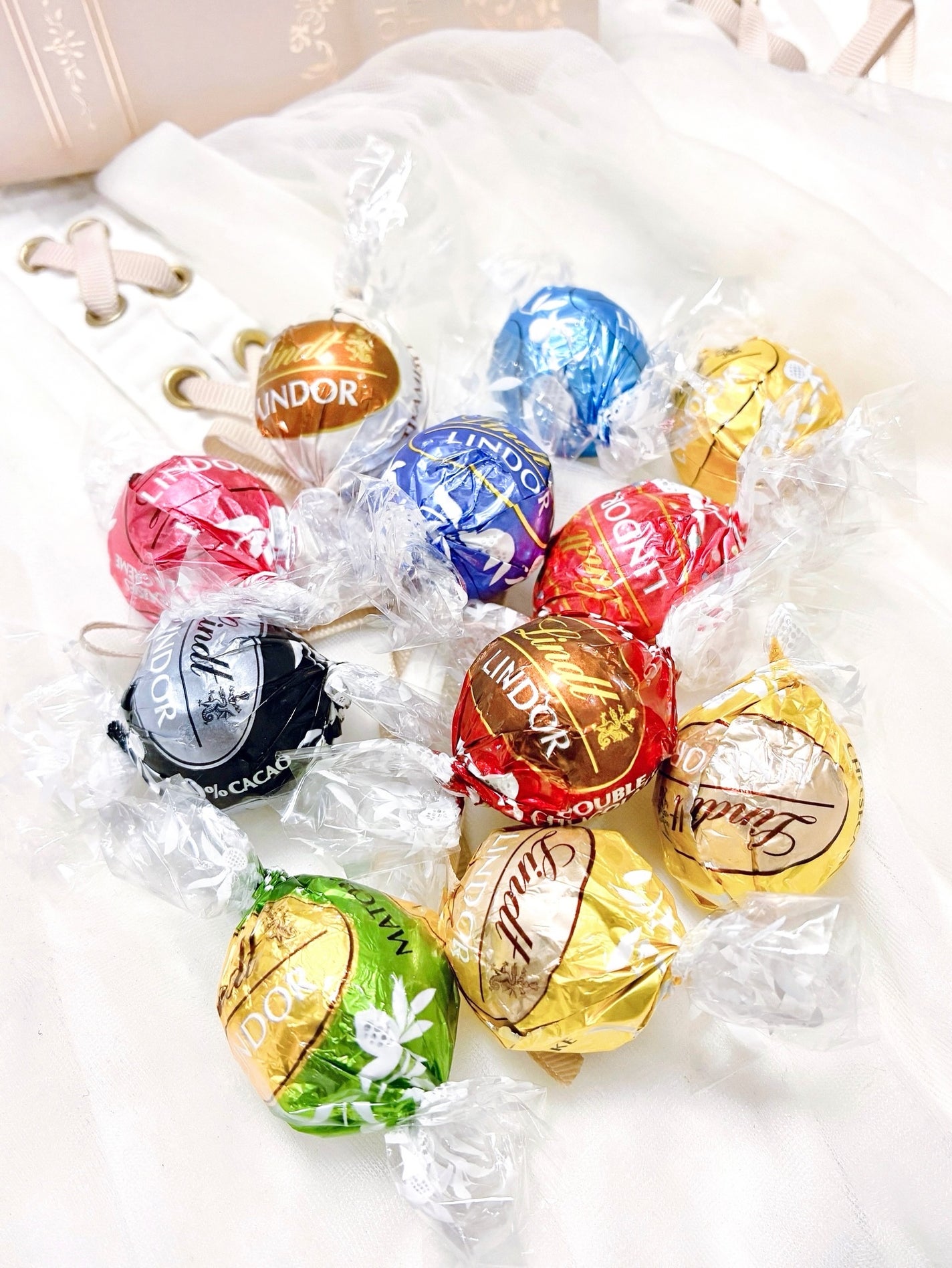 ð¥ð¢ð¬ð.ðððð çŸå®¹ã©ã€ã¿ãŒ on LIPS ãLindtLINDOR@lindt_chocolate_jap..ãïŒ4æç®ïŒ