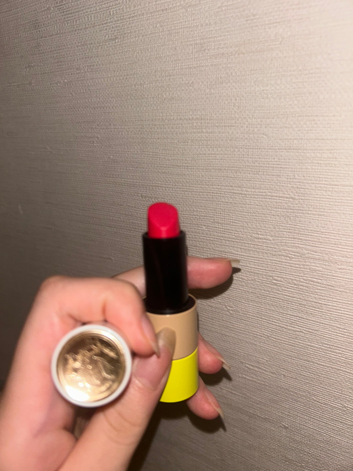 〈ルージュ・エルメス〉 ルージュ ア レーヴル サティネ/エルメス/口紅を使ったクチコミ(2枚目)