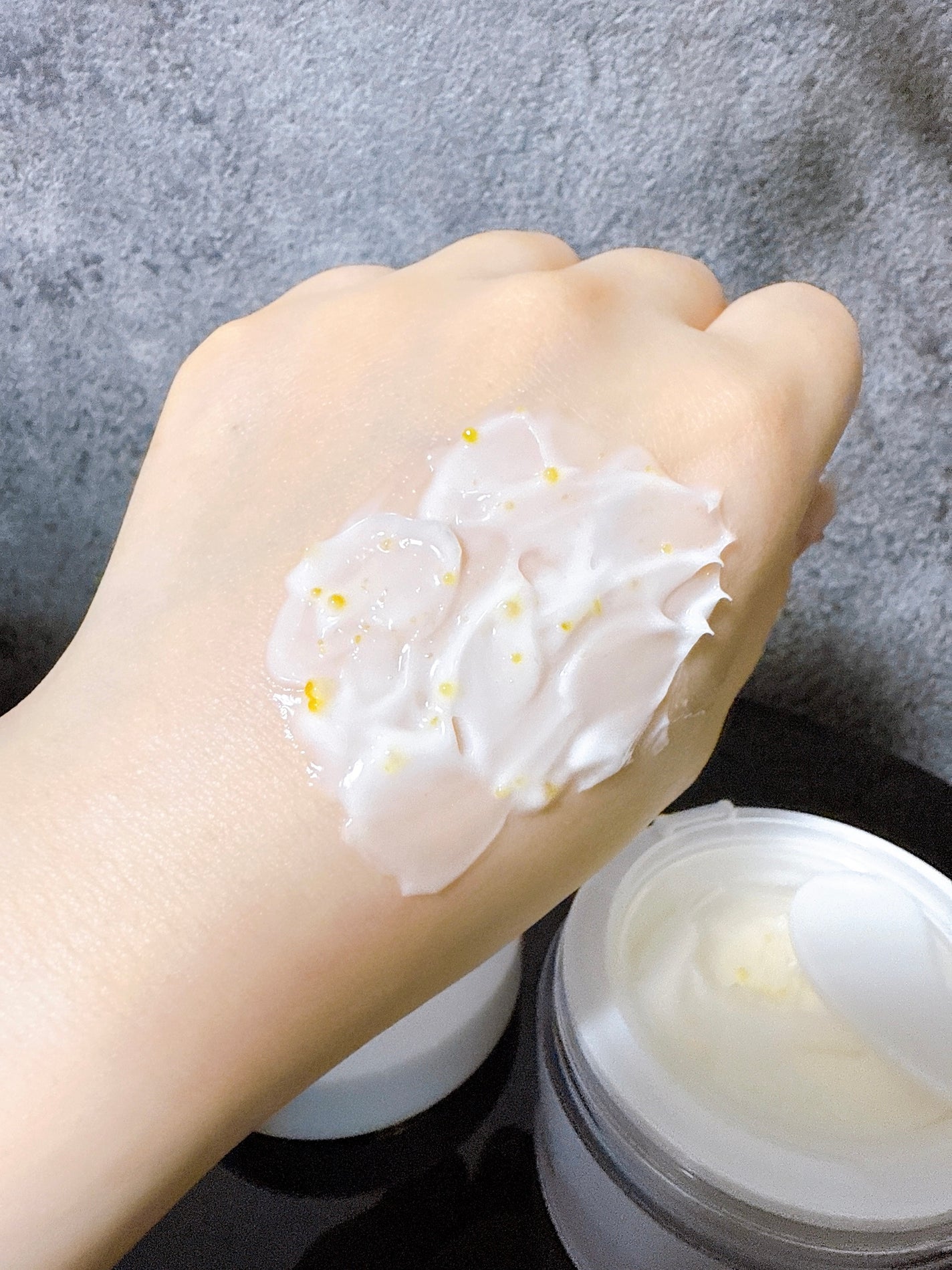 ビタトーニングカプセルクリーム/ダルバ/フェイスクリームを使ったクチコミ(5枚目)