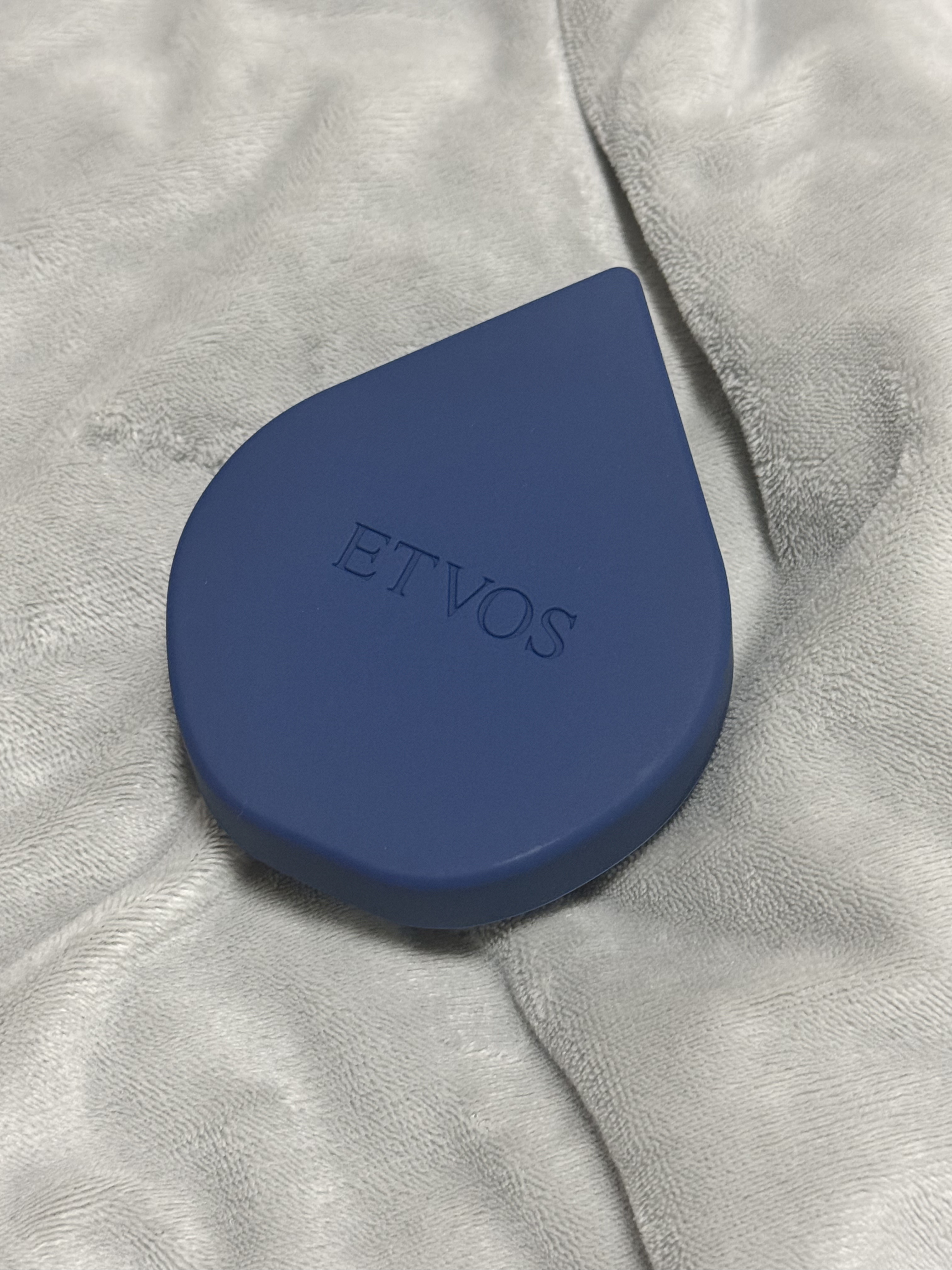 リラクシングマッサージブラシ ハード インディゴブルー/エトヴォス/スカルプブラシを使ったクチコミ（3枚目）