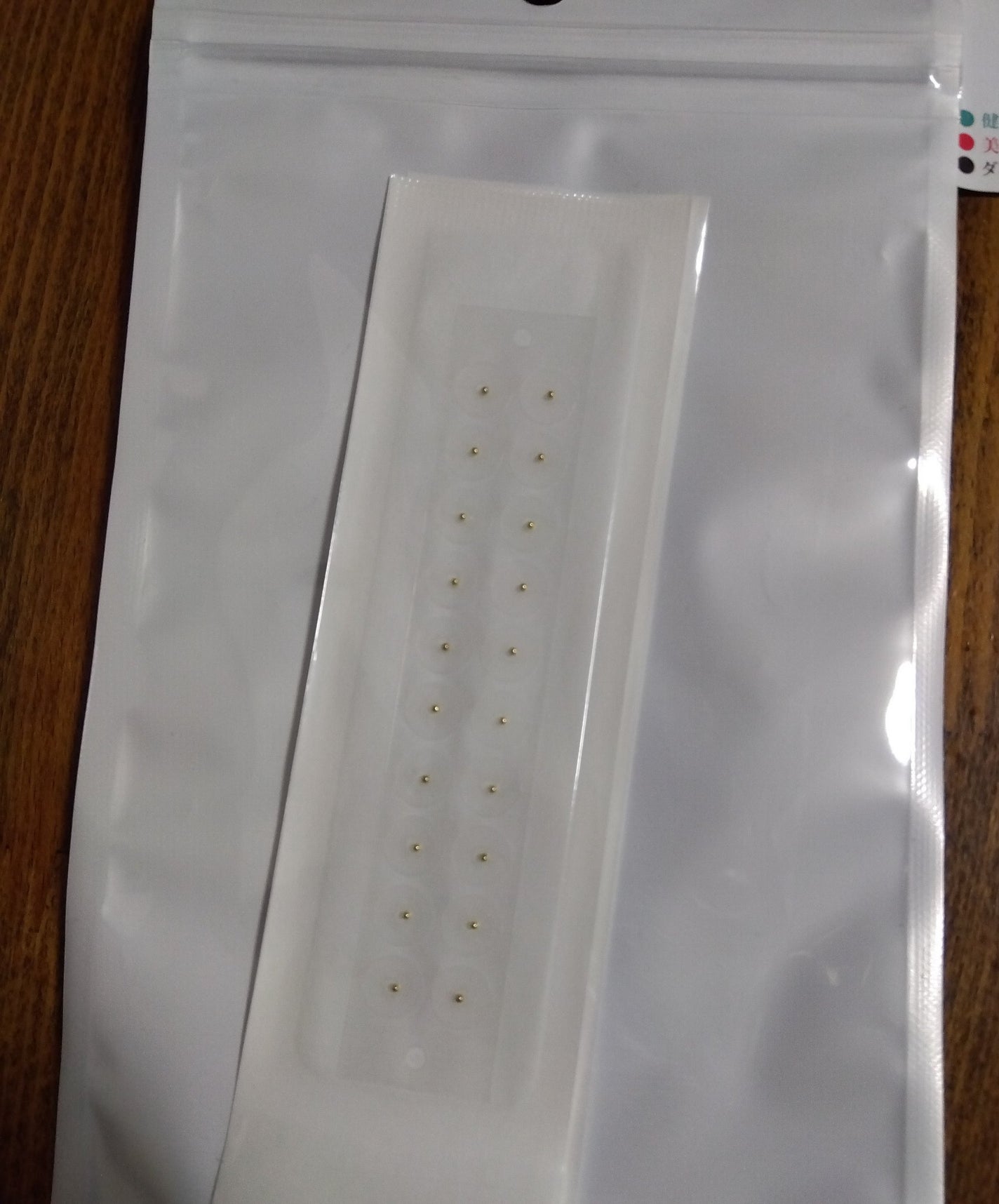 耳つぼジュエリー/Le BRILLANT/ボディグッズを使ったクチコミ(3枚目)