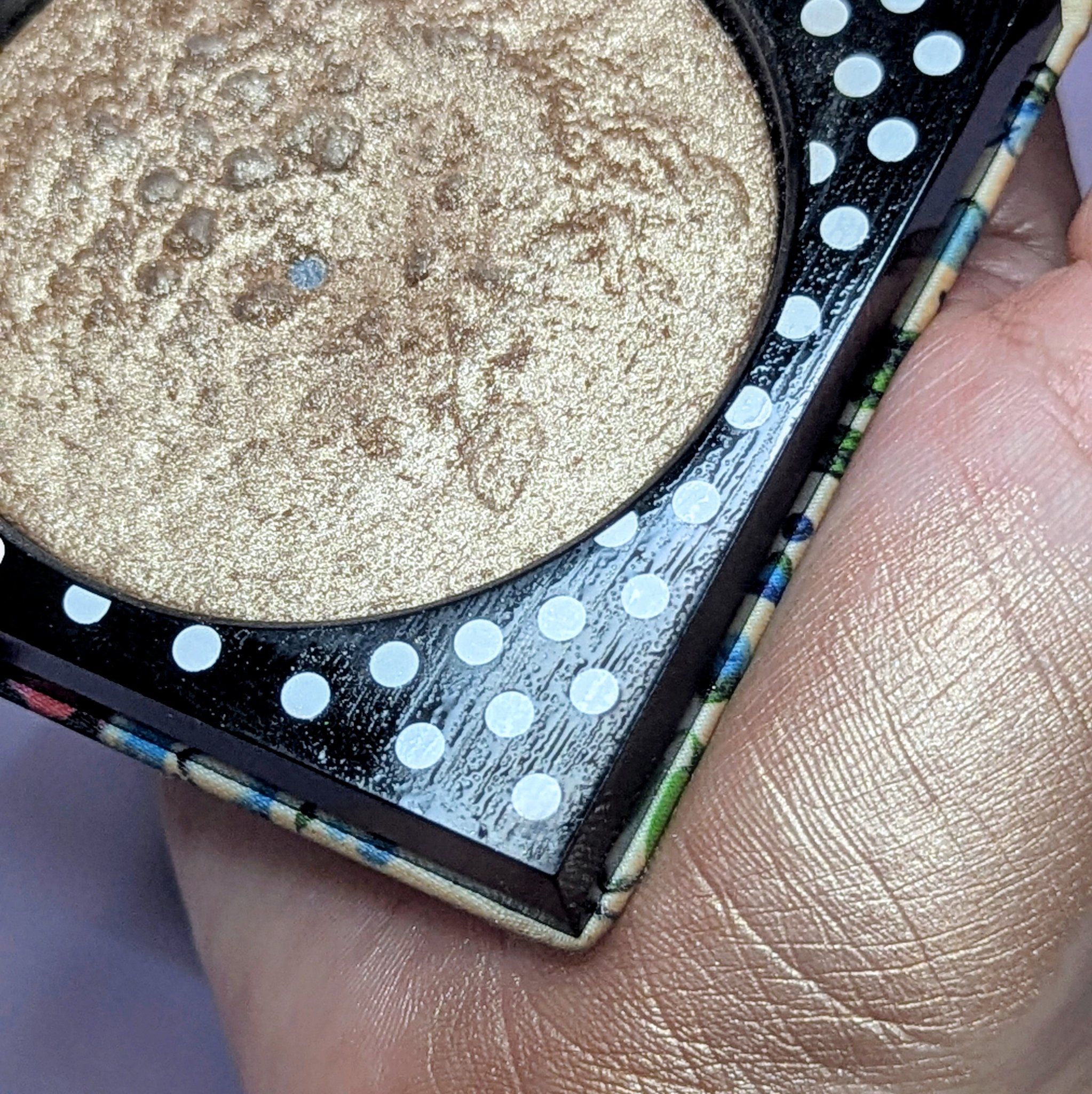 エクストラ ディメンション スキンフィニッシュ/M・A・C/プレストパウダーを使ったクチコミ（3枚目）