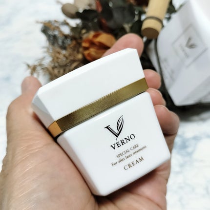 いちごみるく on LIPS 「皮膚科学研究チームが立ち上げたスキンケアブランドVERNOSK..」(5枚目)