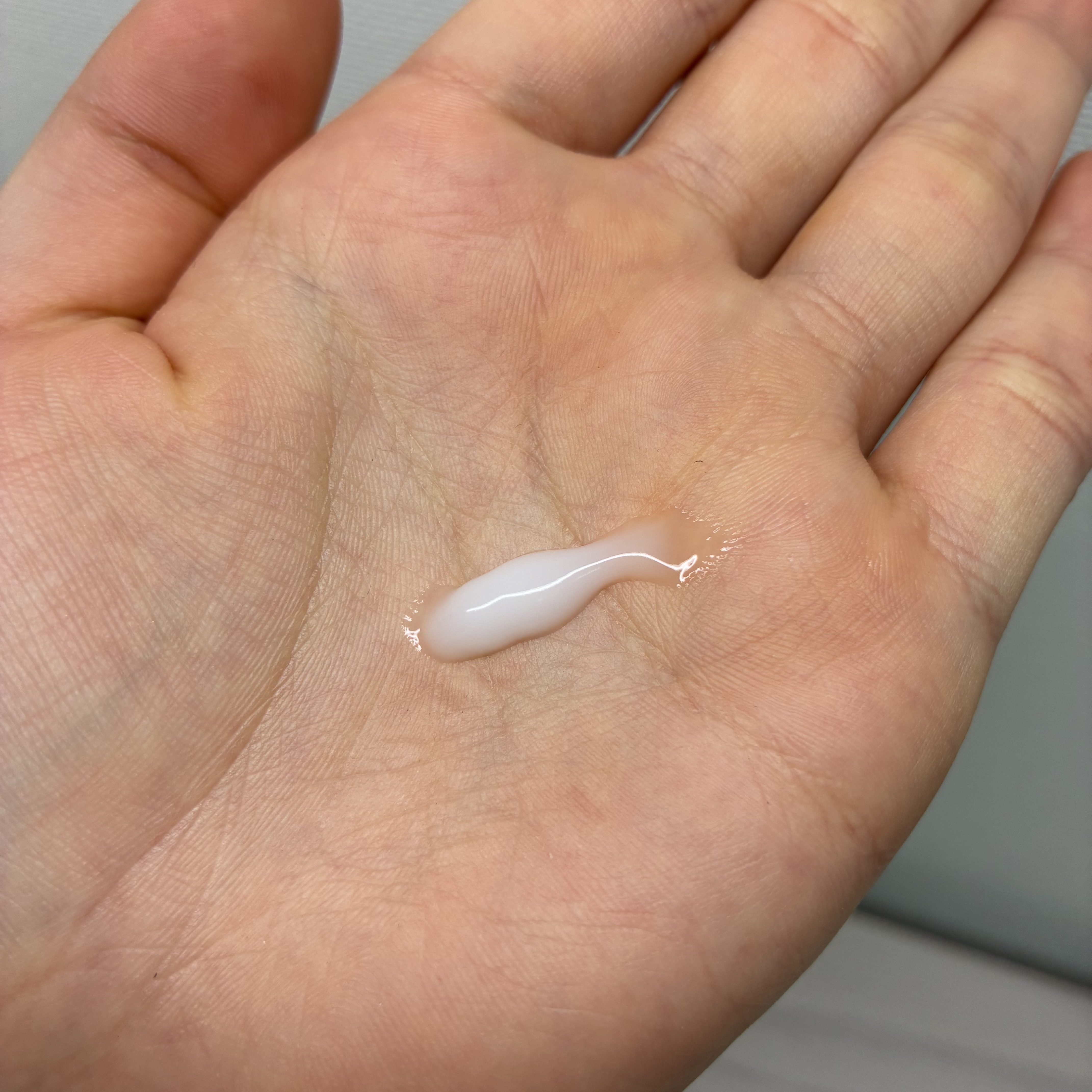 アトリックス ビューティーチャージプレミアム シワ改善 ハンドジェルクリーム 無香料/アトリックス/ハンドクリームを使ったクチコミ（2枚目）