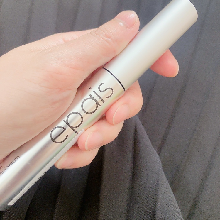 アイラッシュエッセンシャルセラム/epais/まつげ美容液を使ったクチコミ（1枚目）