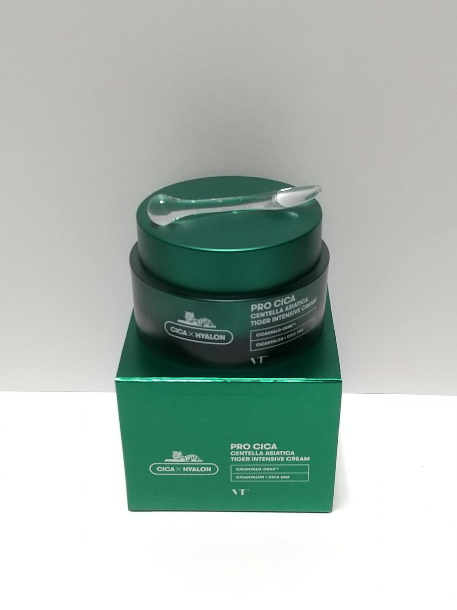 プロ シカ センテラ アジアティカ タイガー インテンシブ クリーム/VT/フェイスクリームを使ったクチコミ（1枚目）