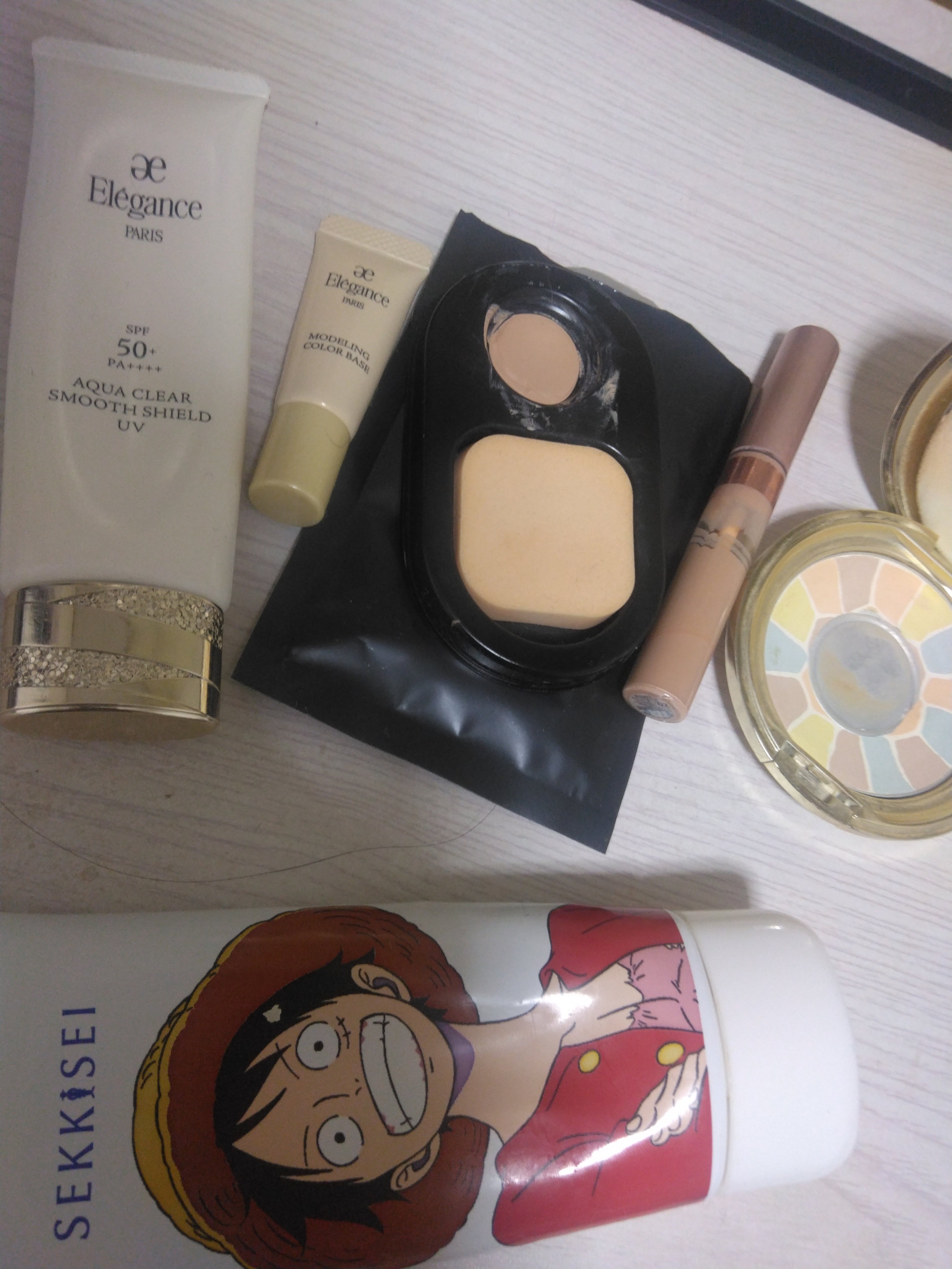 エクシア アンテリサンス リフトエマルジョン/ALBION/クリーム・エマルジョンファンデーションを使ったクチコミ（1枚目）